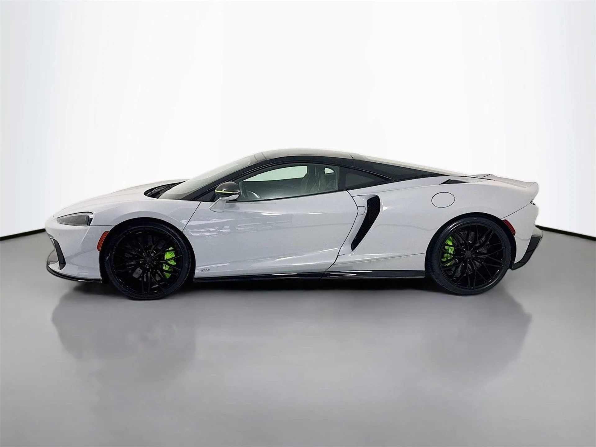 mph003_547708631_4187caabe80ba1a9e1878039ebf94859x_ebba96e313