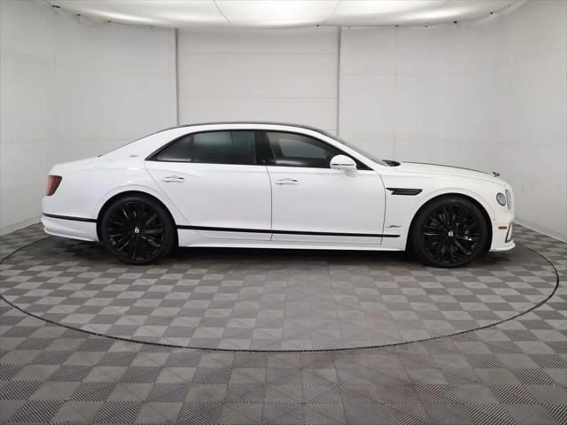 mph003_553361283_new_2025_bentley_flying_spur_speedsedan_8119_22748224_4_640_03a995ef6e