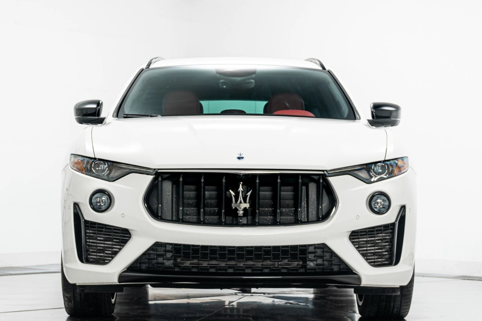 mph003_553885071_Used_2022_Maserati_Levante_Modena_Nerissimo_Package_Comfort_and_Convenience_Package_1773694217_6d279da717