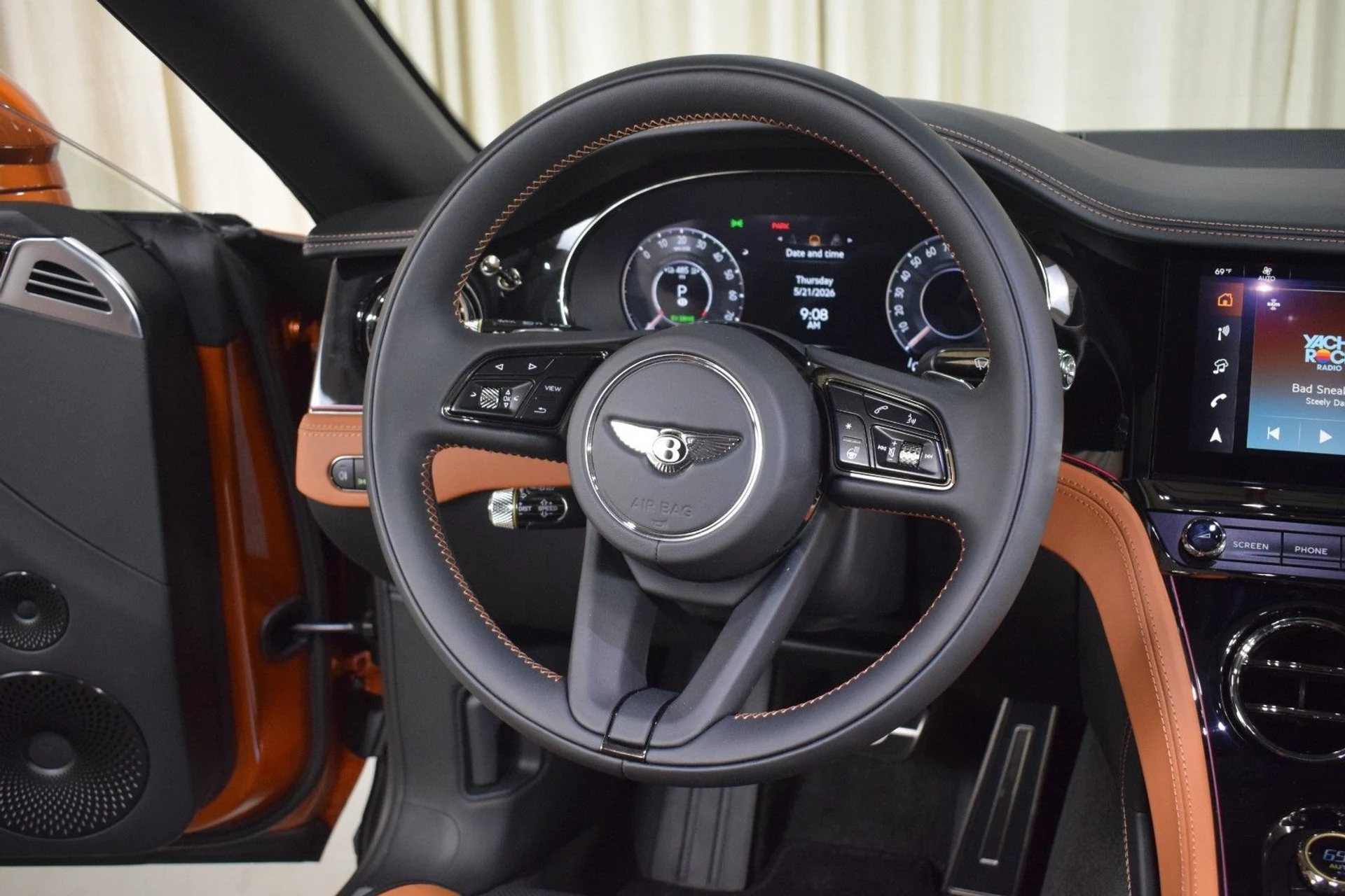 mph003_554914784_44f54d38e8d081eef7142d4e6b8fa4a7x_c40a92ed17