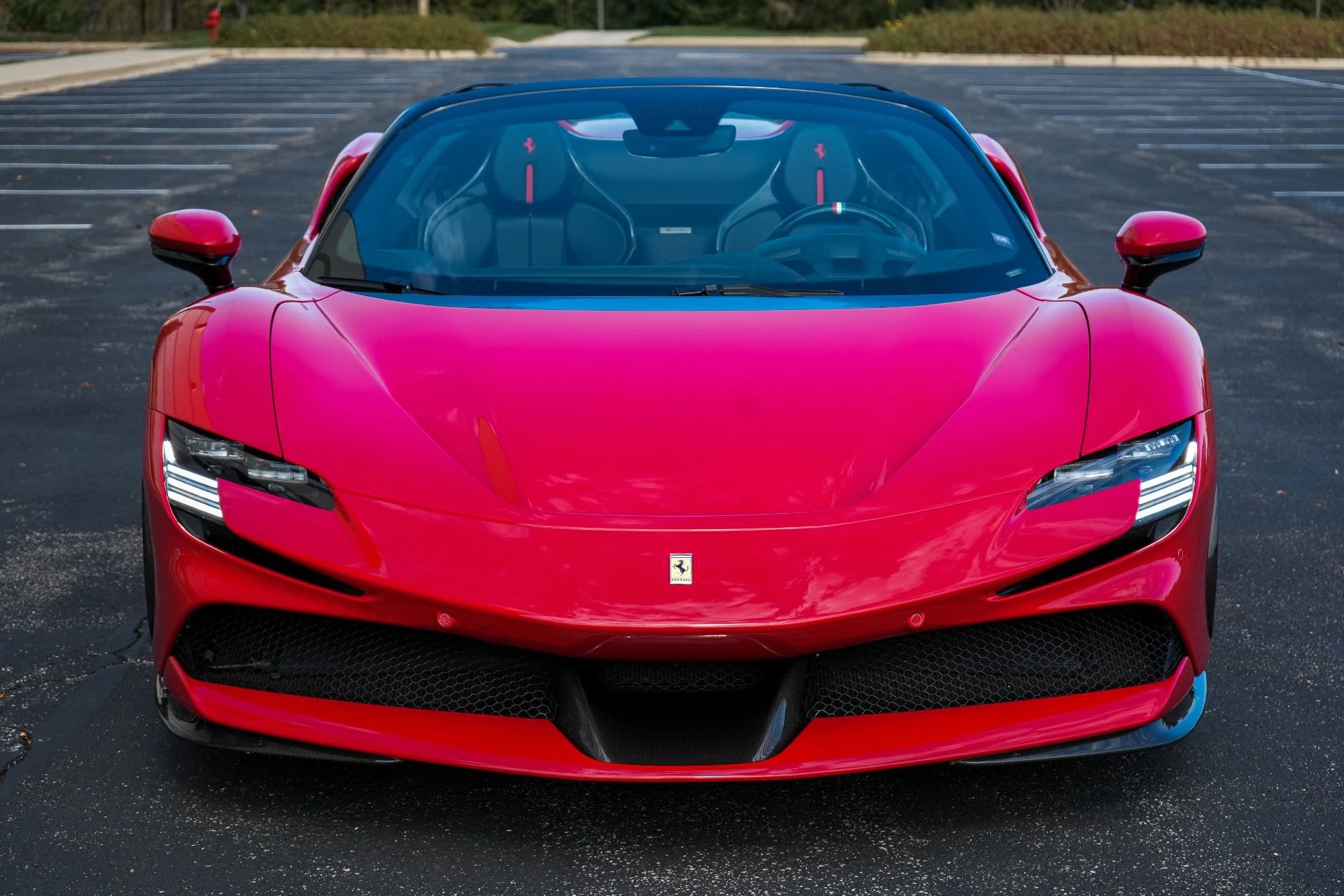 mph003_558435206_Used_2023_Ferrari_SF_90_Spider_1791928068_823cb51798