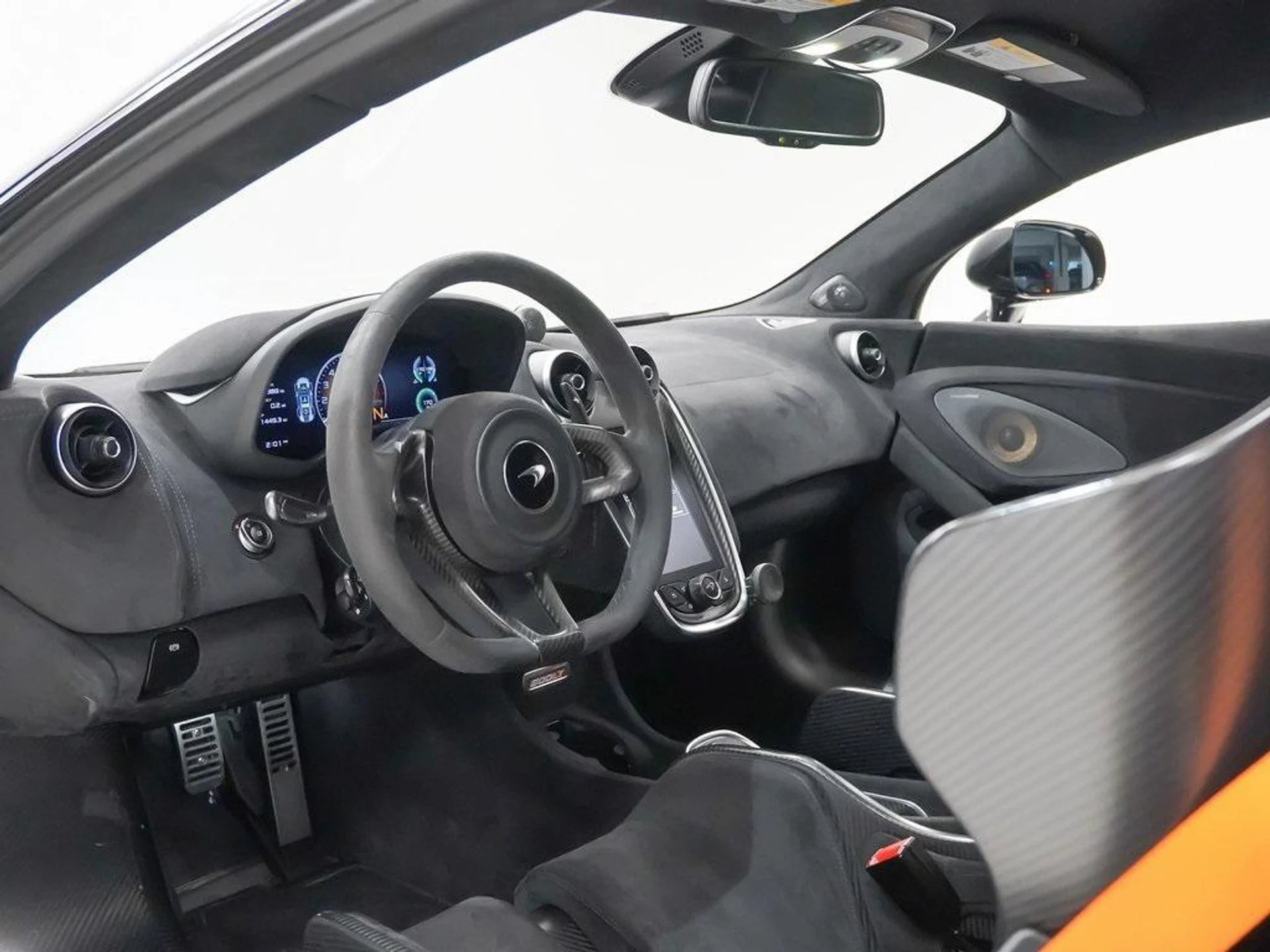 mph003_558455395_qm_Nfc_N9_Xie_Pn_NRI_Cx_M_Udaz_Vr_Lf_Q_8b82718538