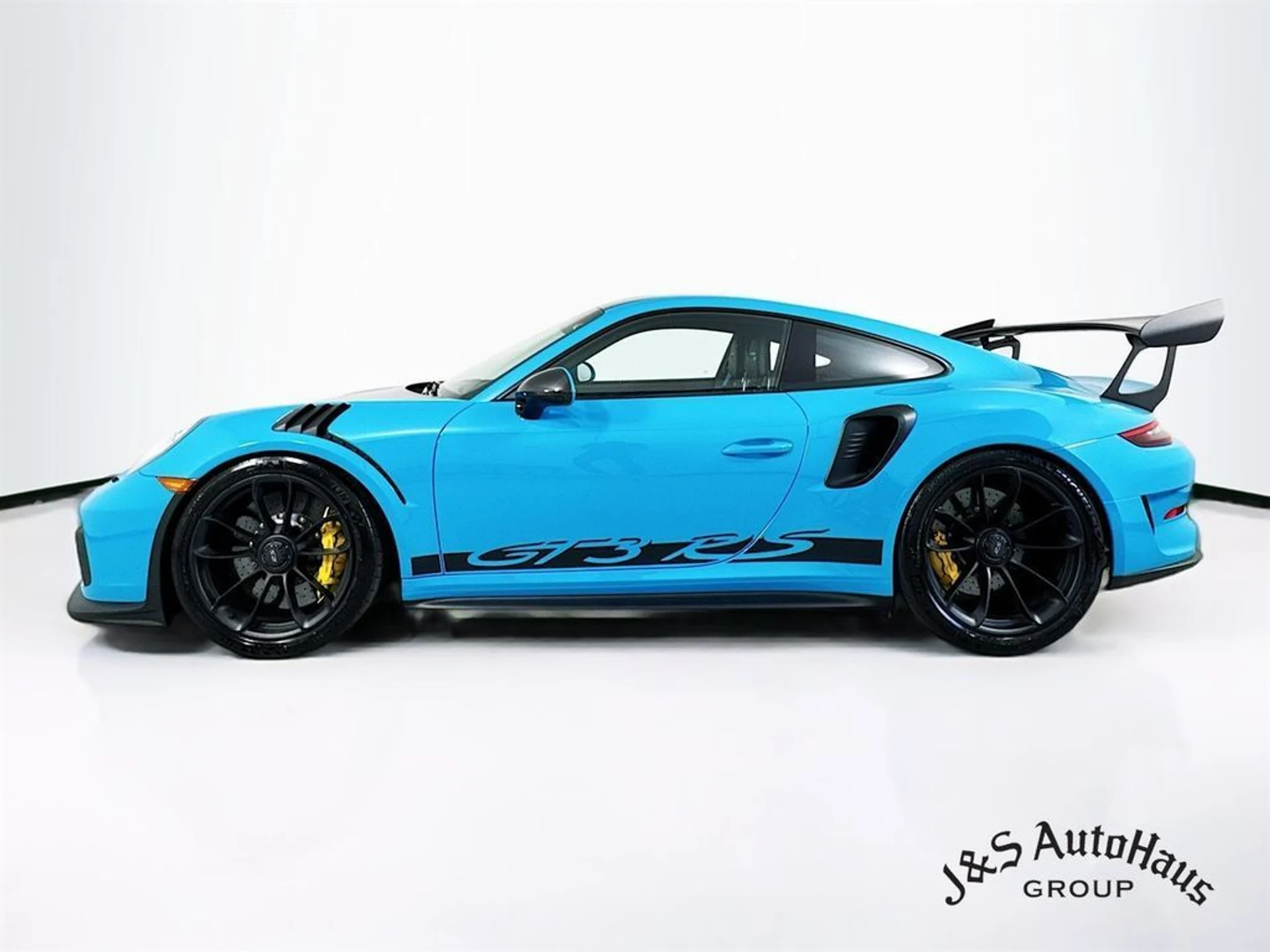 mph003_564241906_lrep8d1s4i2pypo9jnd2551cazm9_d638b42d8e