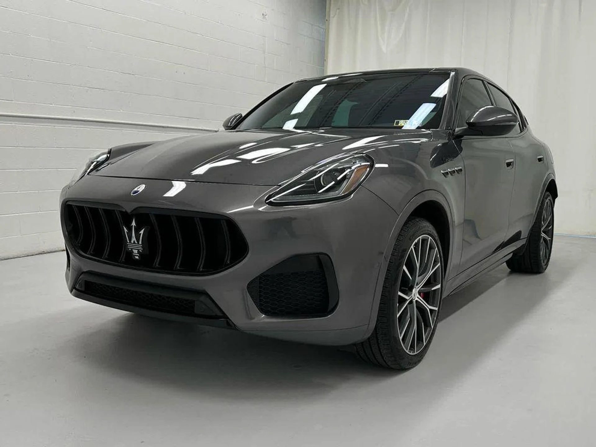 mph003_569896395_nn_S_Mr_GQ_Pb_Kc3sl0_GX_0_B6_T_Qp_Vz2g_a3eebe7ad8