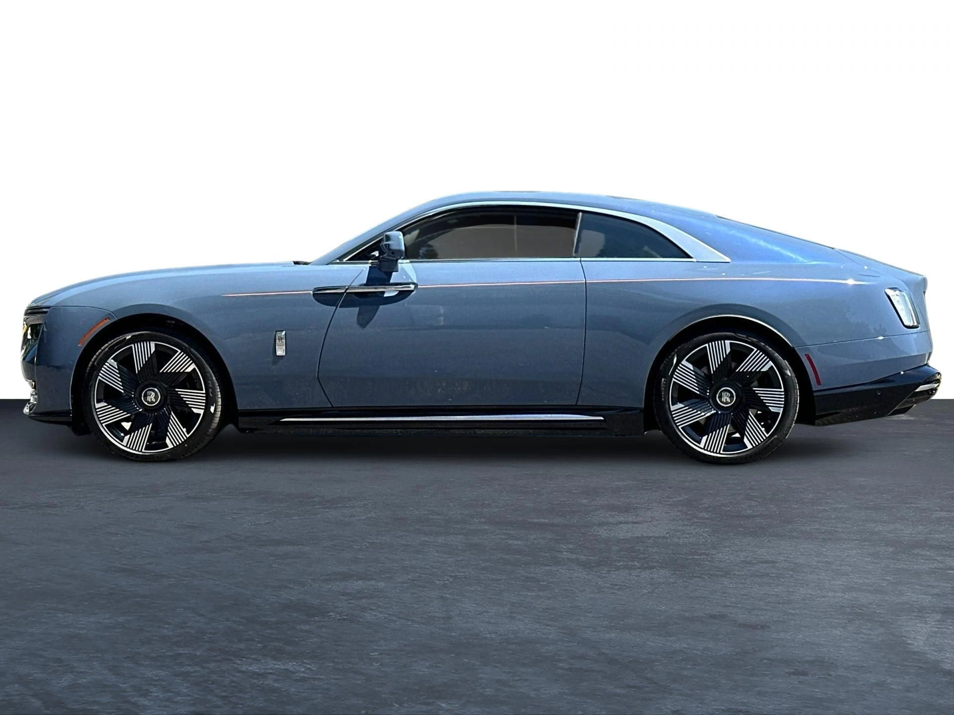 mph003_580761439_Used_2024_Rolls_Royce_Spectre_1747424545_c0885a1bac