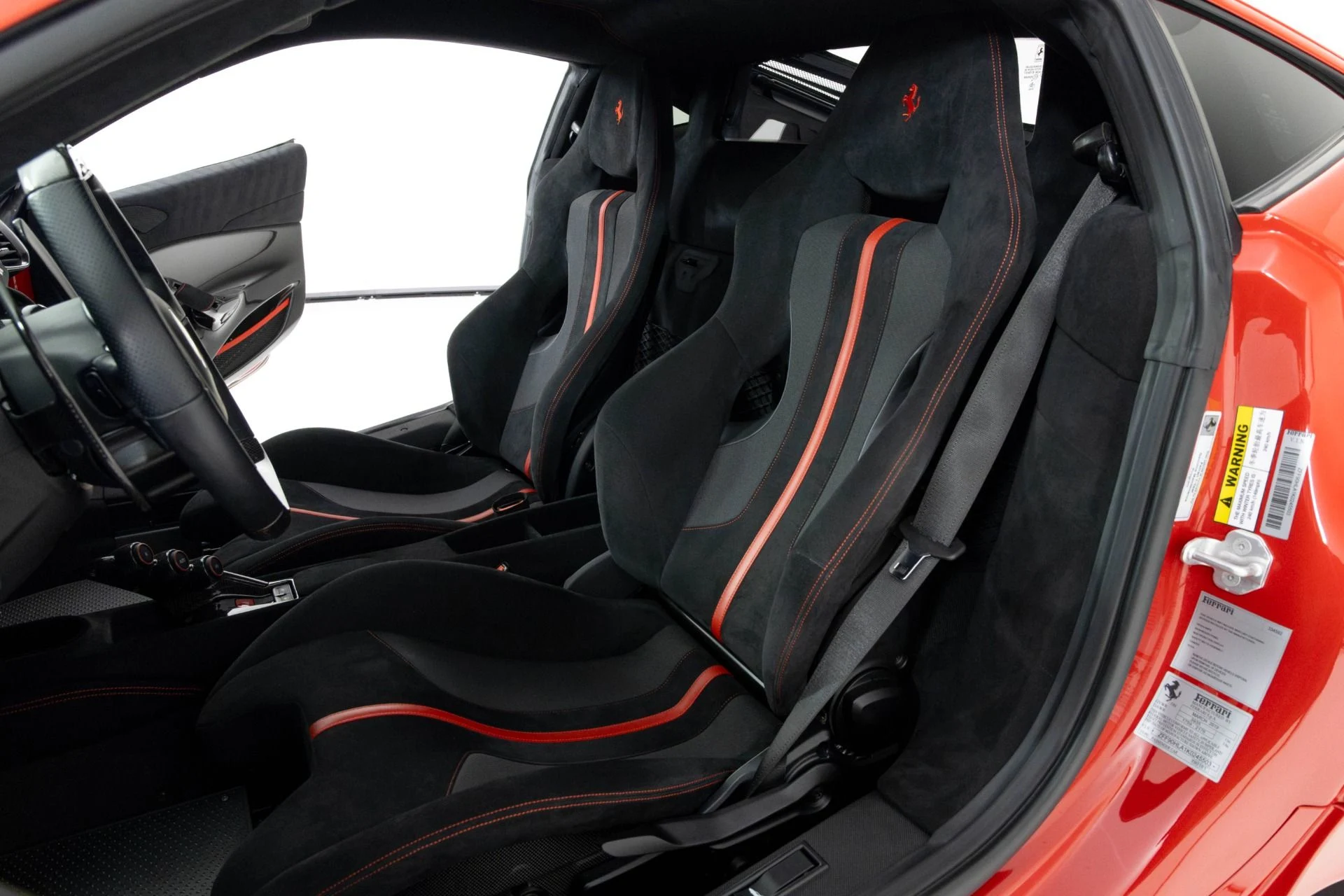 mph003_589347324_Used_2019_Ferrari_488_Pista_1759781757_3cb7630d50