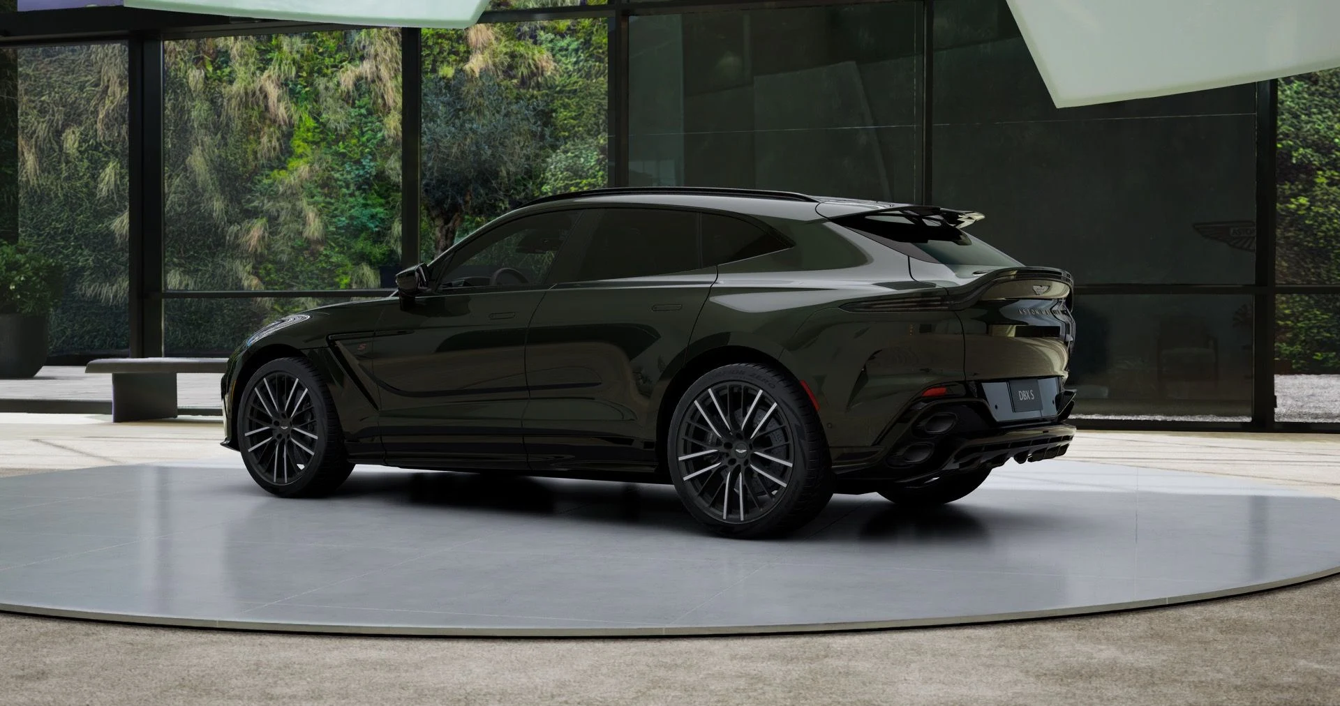 mph003_59052179_New_2026_Aston_Martin_DBX_S_1791824417_99ee1a5e3c