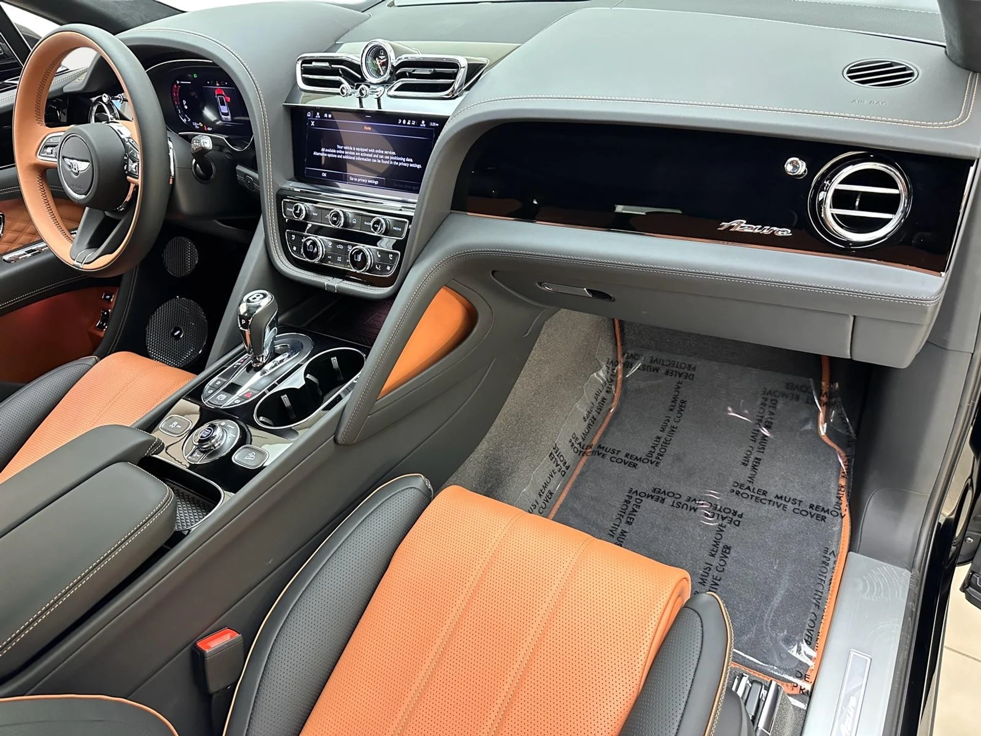 mph003_598448894_Used_2024_Bentley_Bentayga_V8_1773982899_c67d400a79