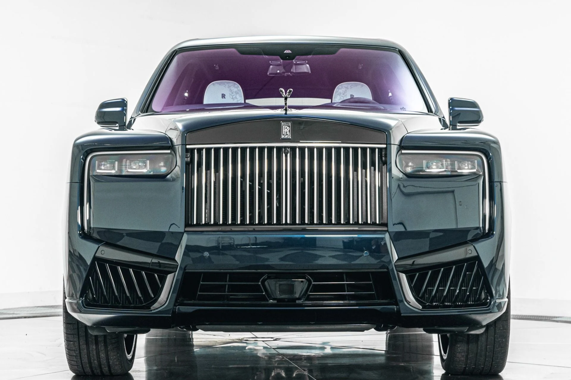 mph003_606589941_Used_2025_Rolls_Royce_Cullinan_Black_Badge_345_Miles_611_K_MSRP_Gorgeous_Interior_1783438738_1f79889bc0