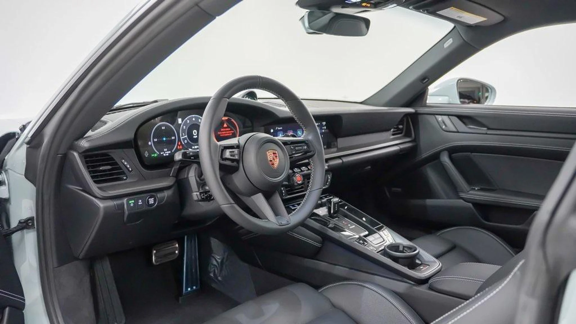 mph003_611854985_Der1_P_z_Z1_F_Mr_XIG_3_CP_Aq53_Kt_O_Zo_6450ca0d71