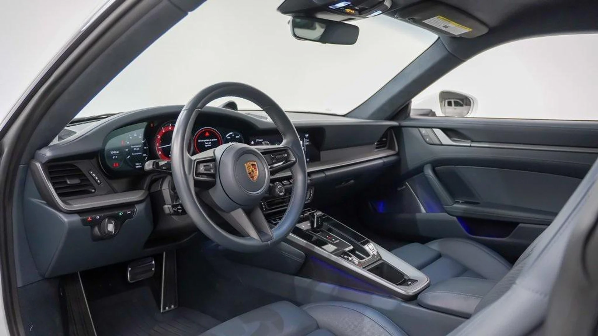 mph003_616485714_v_O6_Mu6_Is_Zz2_OB_Qffj_I_Di93_T_Qk_KM_95de8076af