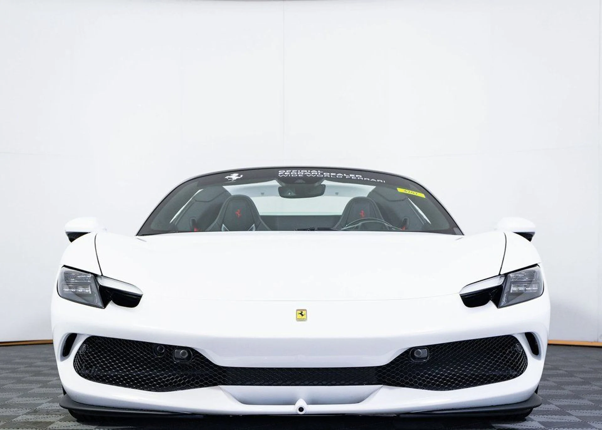 mph003_638910444_2c2248df7c11d4f016c3b0b2cd3d65a0_ee701ff915