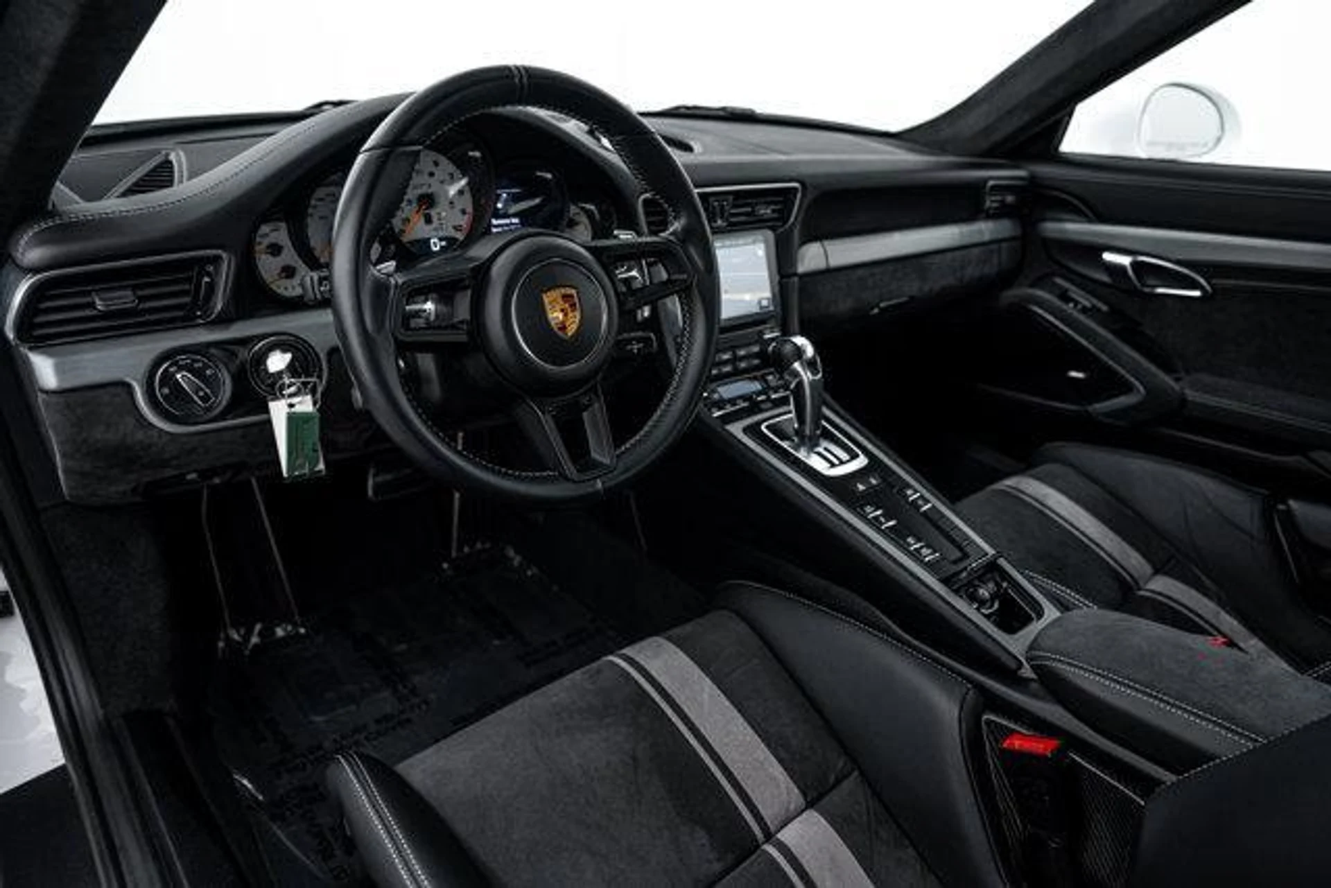 mph003_641715272_Gdp_Kw_4f_Tfk_Xs_Uc9_A_Ny_Xu_TKCJ_Cw_08656c8e9d