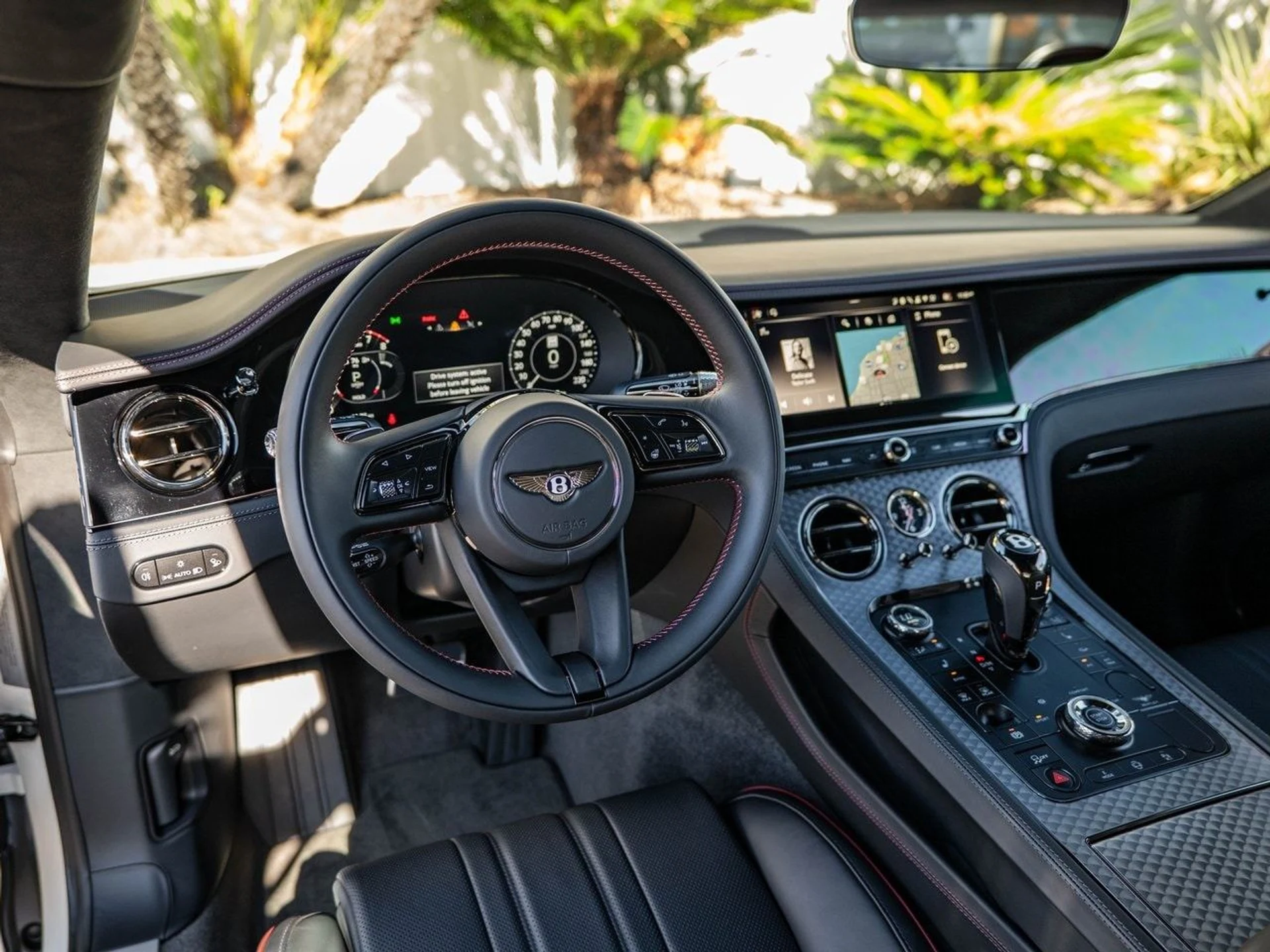 mph003_650035062_00189f52bd6c4e680af7a4cbb521bf80x_b2f1614baa