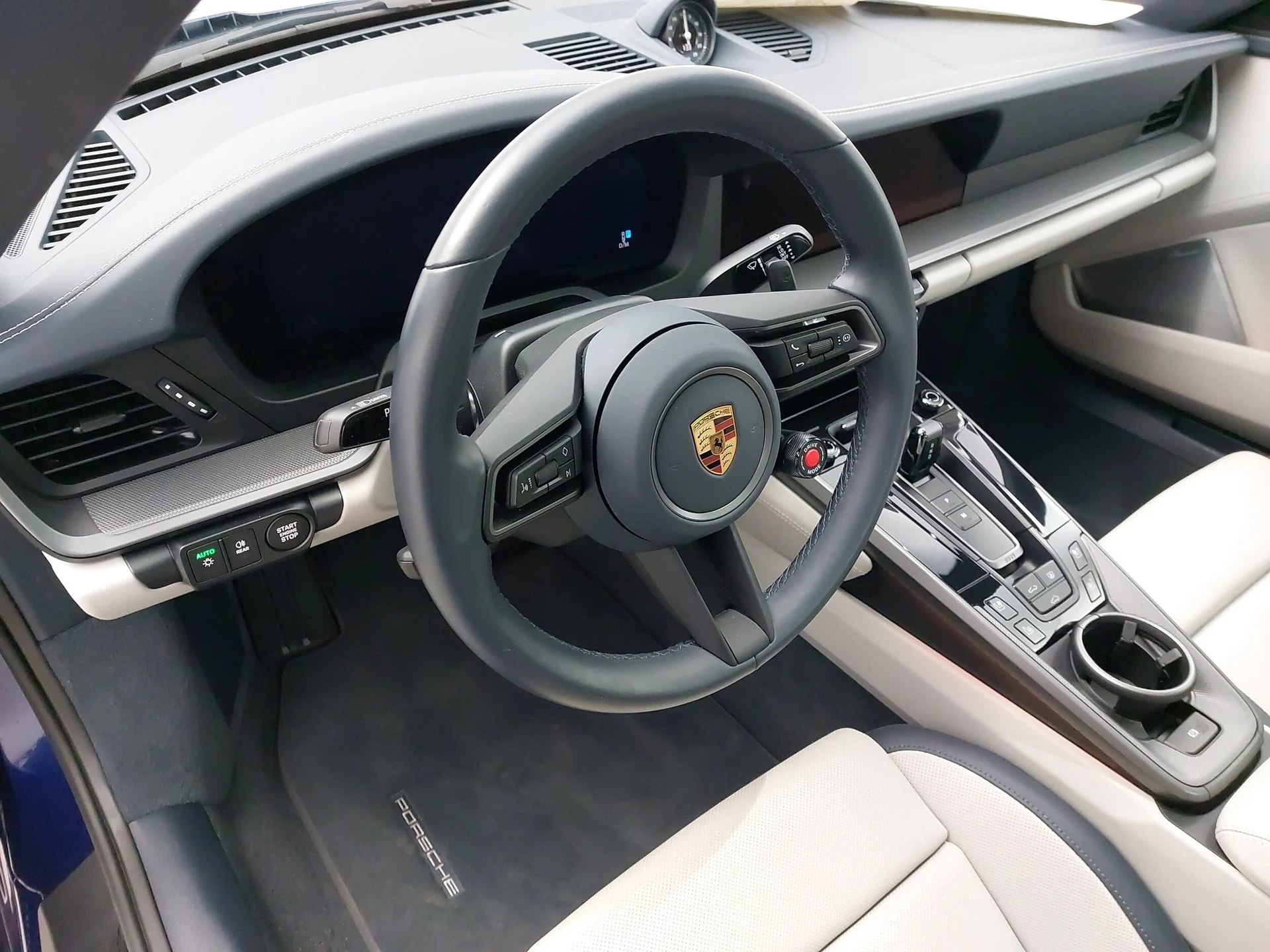 mph003_655513400_32d0c22d5be35158977414719f611e09x_3eac2a1c40