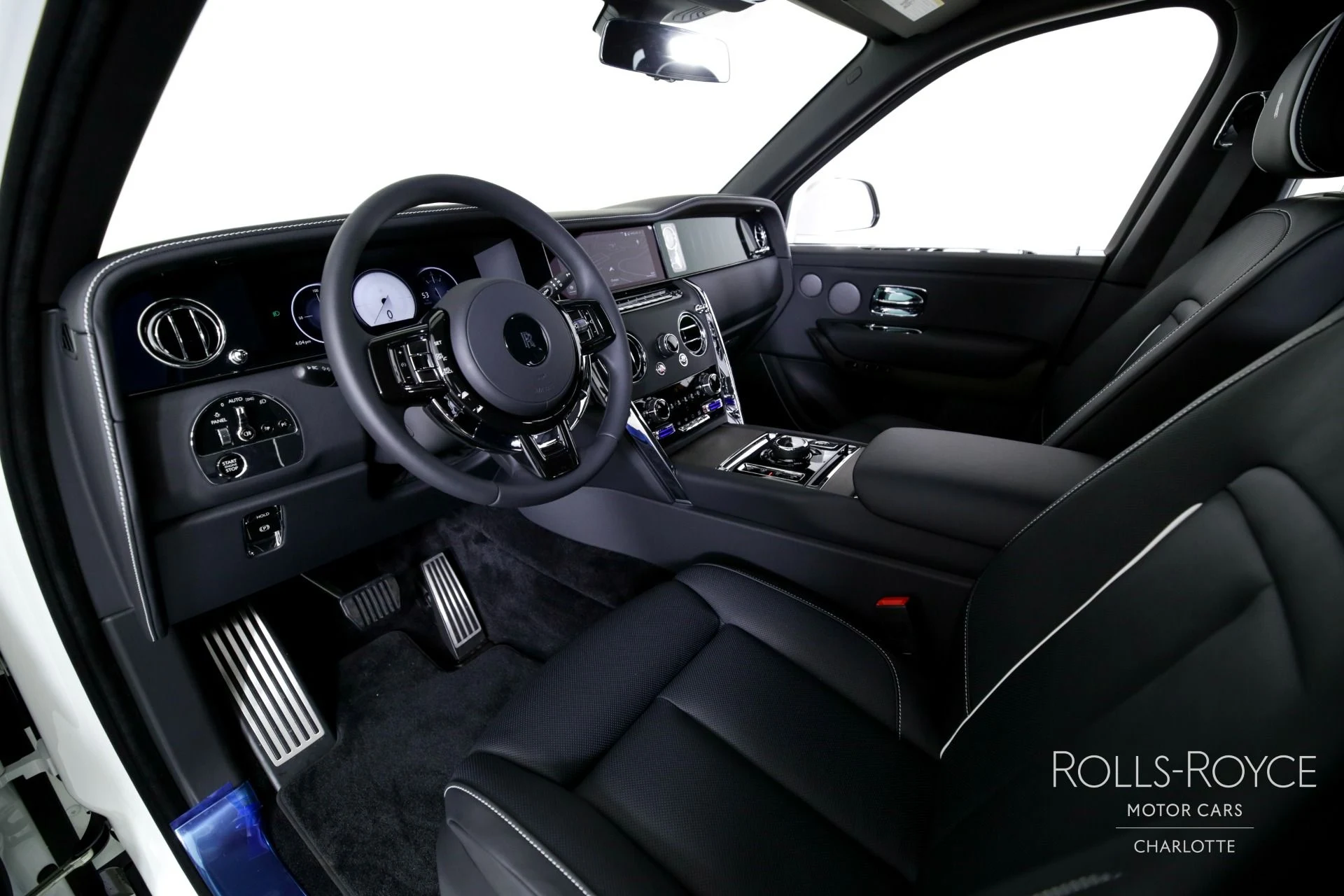 mph003_662124034_Used_2025_Rolls_Royce_Cullinan_1732210951_e5a67b22da