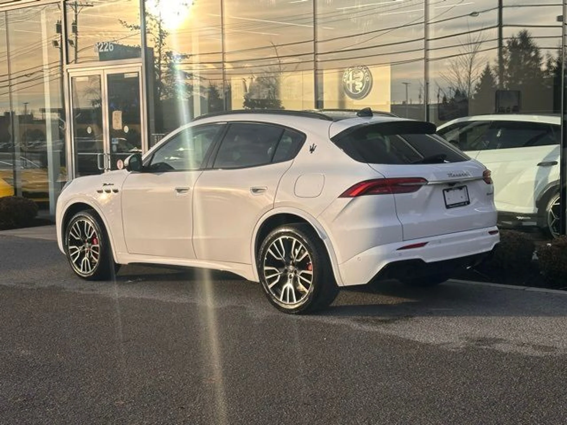 mph003_662617224_b7216a3ed8a6ea57d48a99b061a4ed1a_e0532c9789