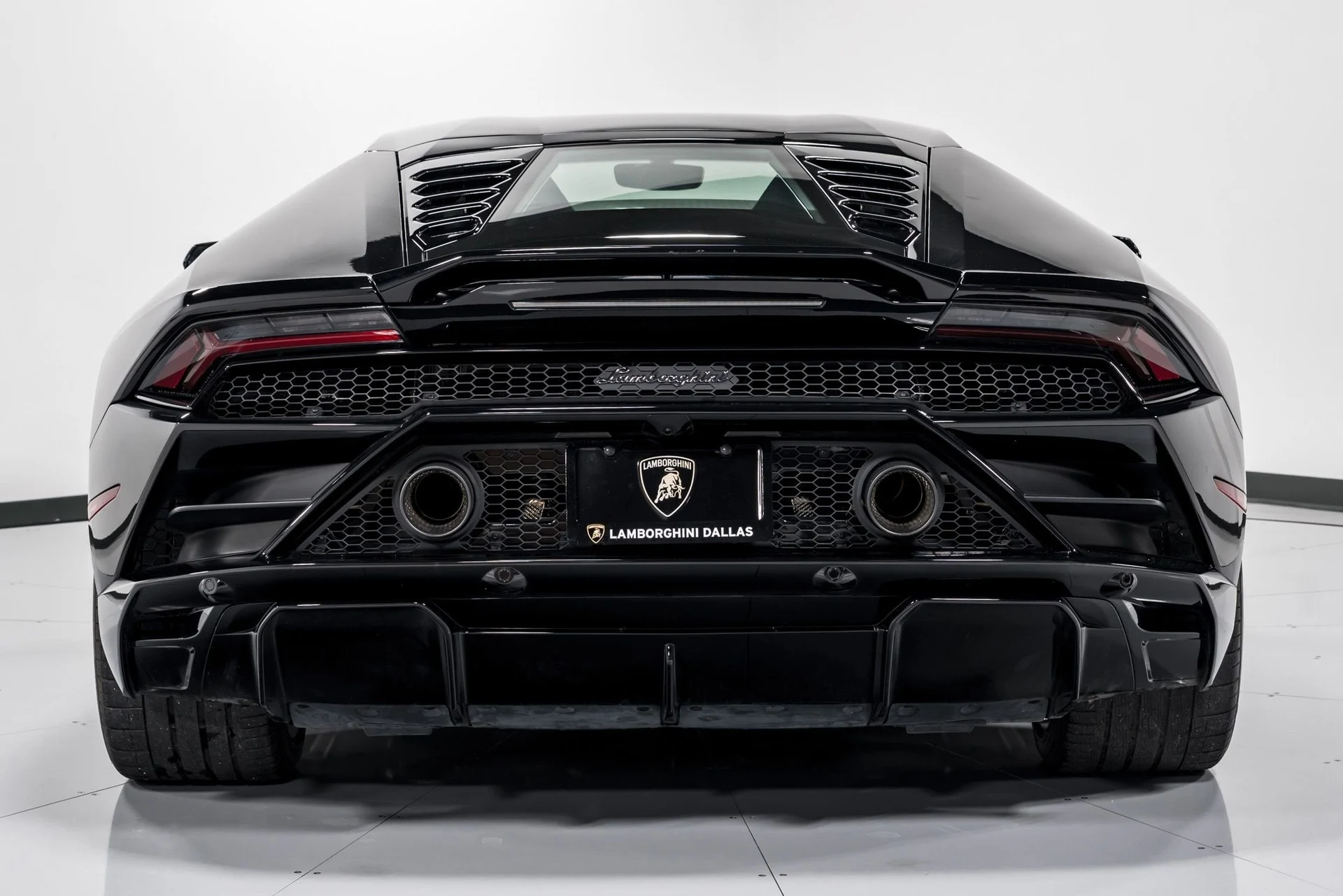 mph003_667642780_6363f95dac7ff06126bacace85604908x_bca97b8522