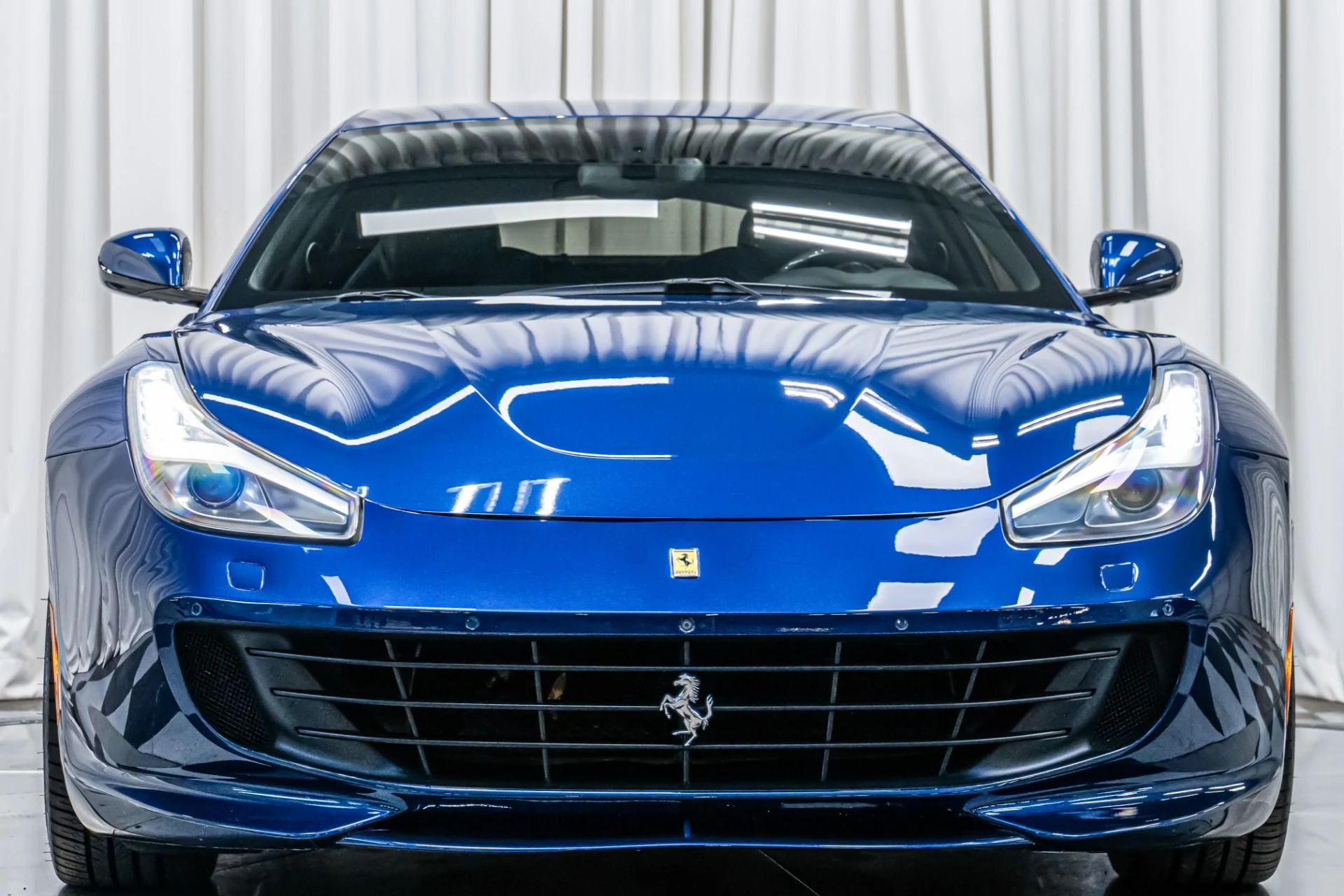 mph003_670330828_Used_2019_Ferrari_GTC_4_Lusso_V12_1762197599_298d1e5d66