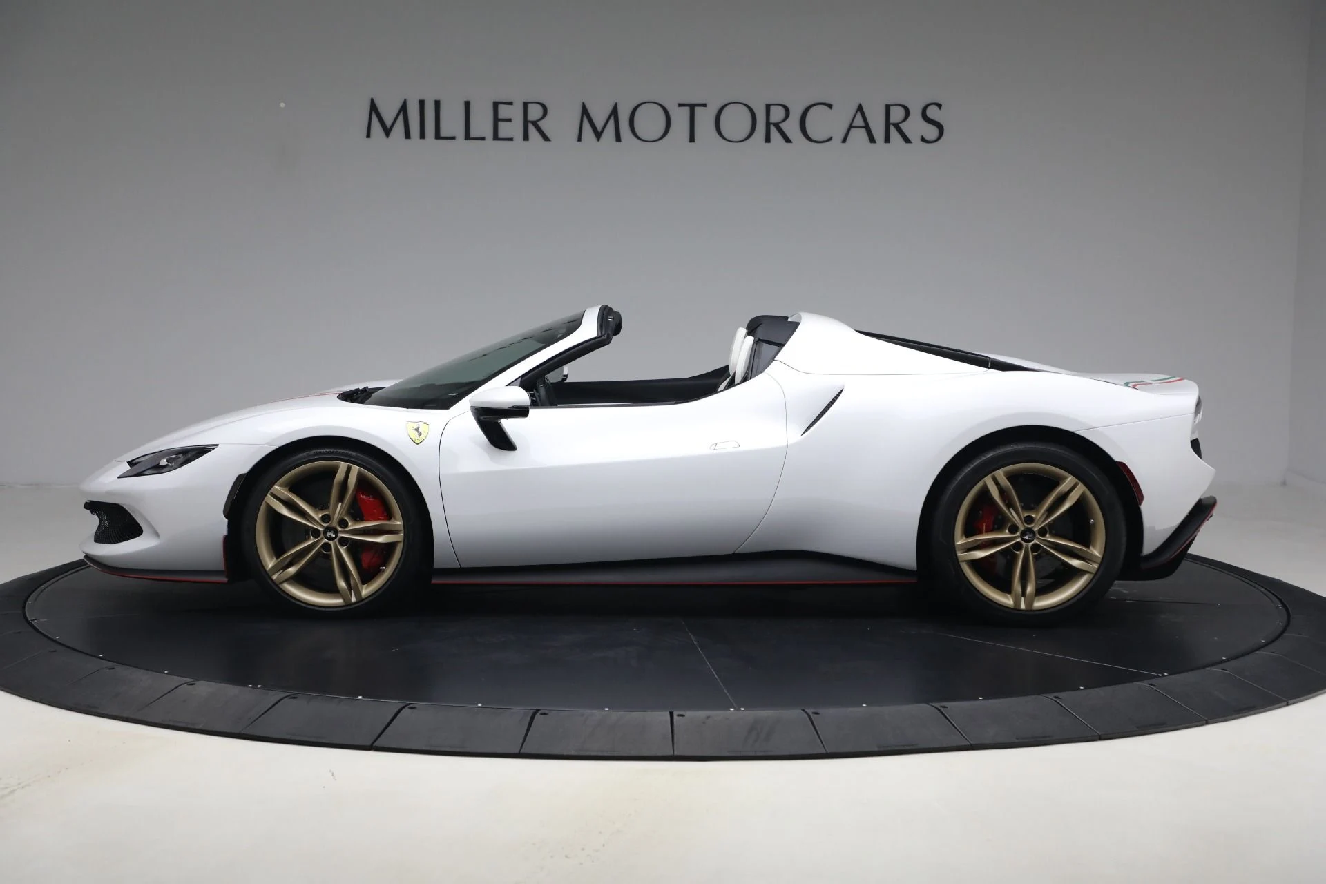 mph003_672834044_Used_2025_Ferrari_296_GTS_1774108036_14f4d2a5c2