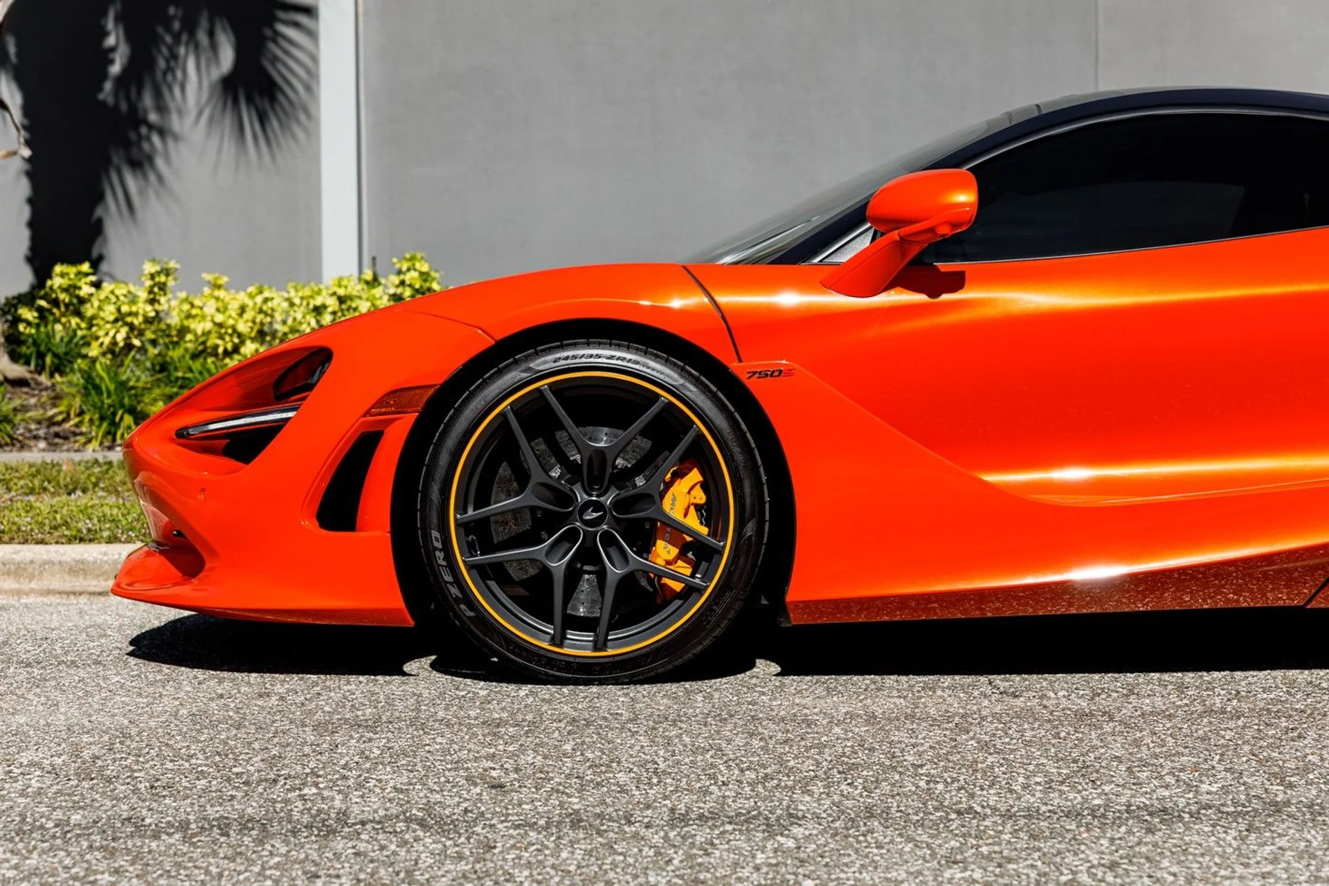 mph003_685256053_618_p4_l_3d556c5acb