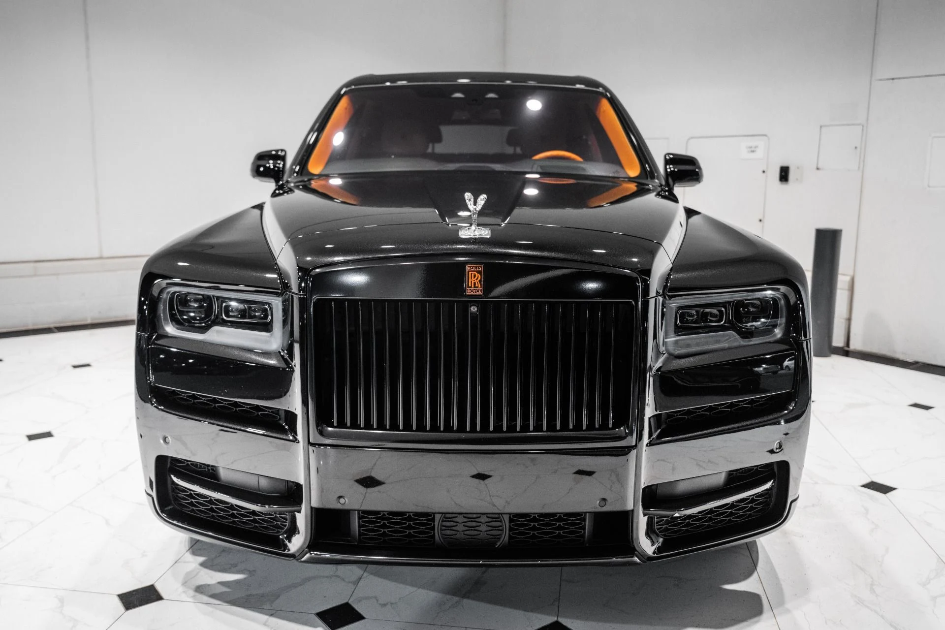 mph003_685258935_Used_2020_Rolls_Royce_Cullinan_1773160473_3b5d3f42c2