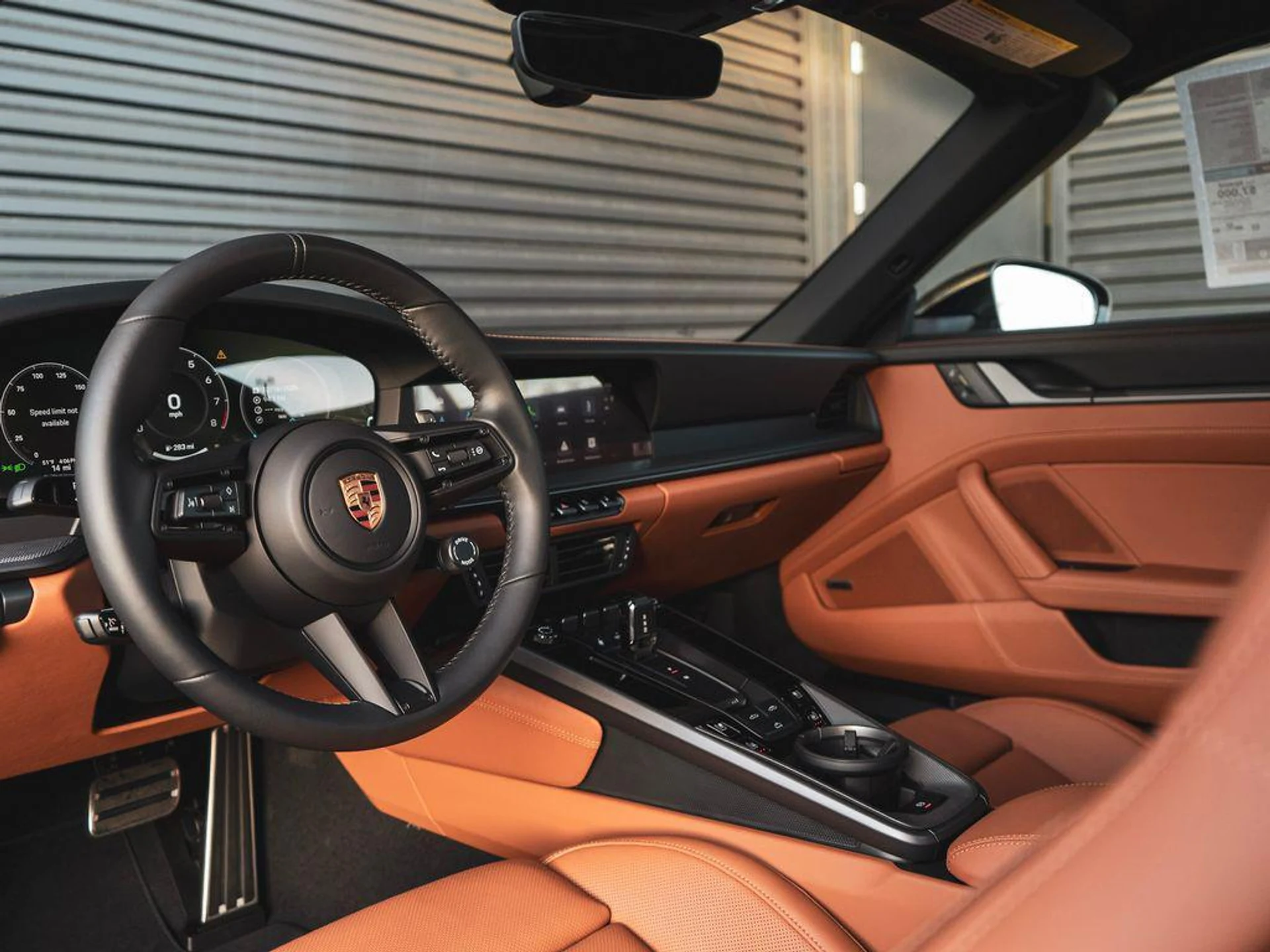 mph003_686294841_1z_YHK_Ym7q_I1va_Nz1_Q_Eu_In_Zv6_Fv_E_61c94923e0