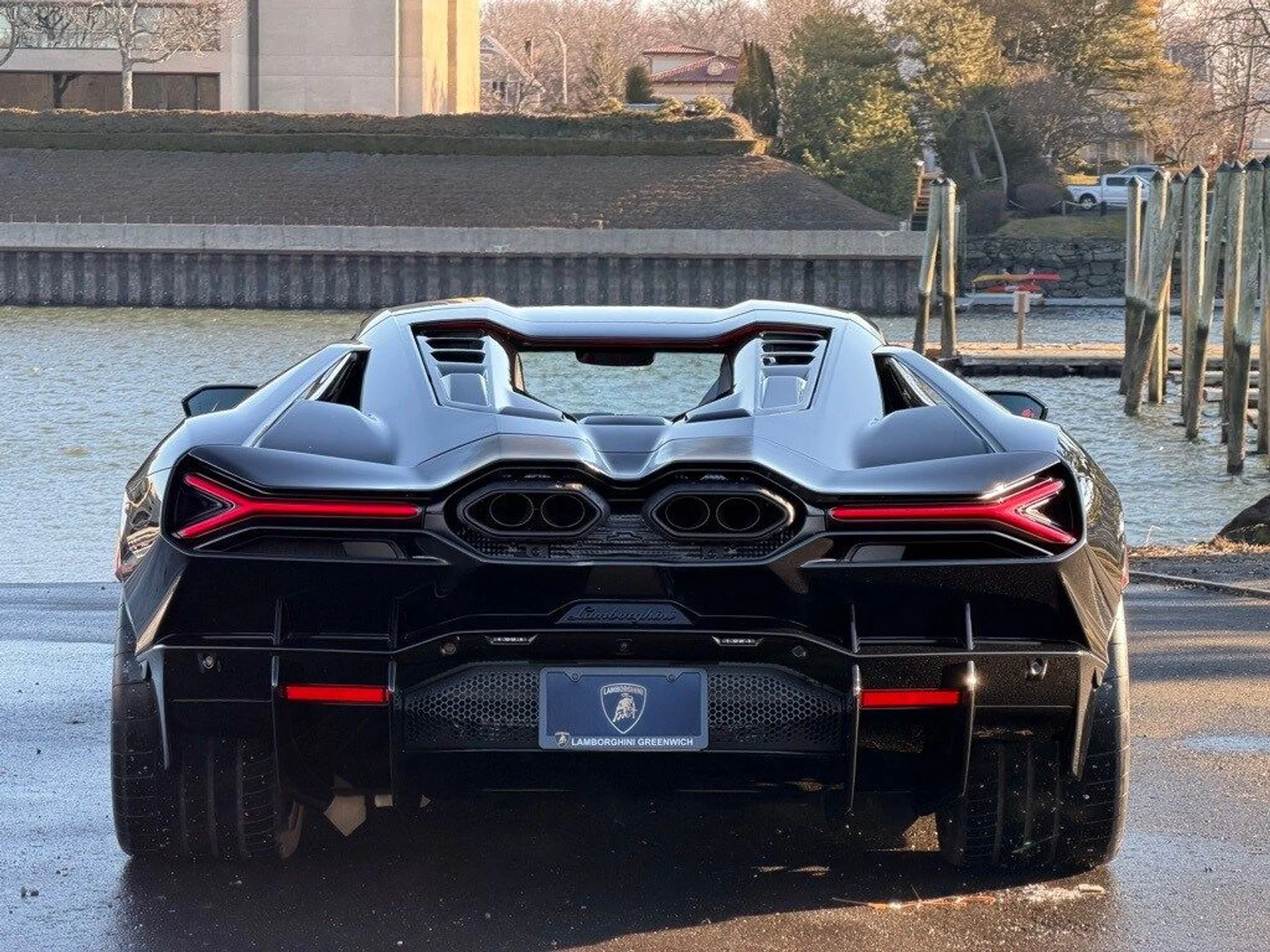 mph003_687619758_b5eb90cf3ba7b90de74287f55c8defe5x_3f679cc842