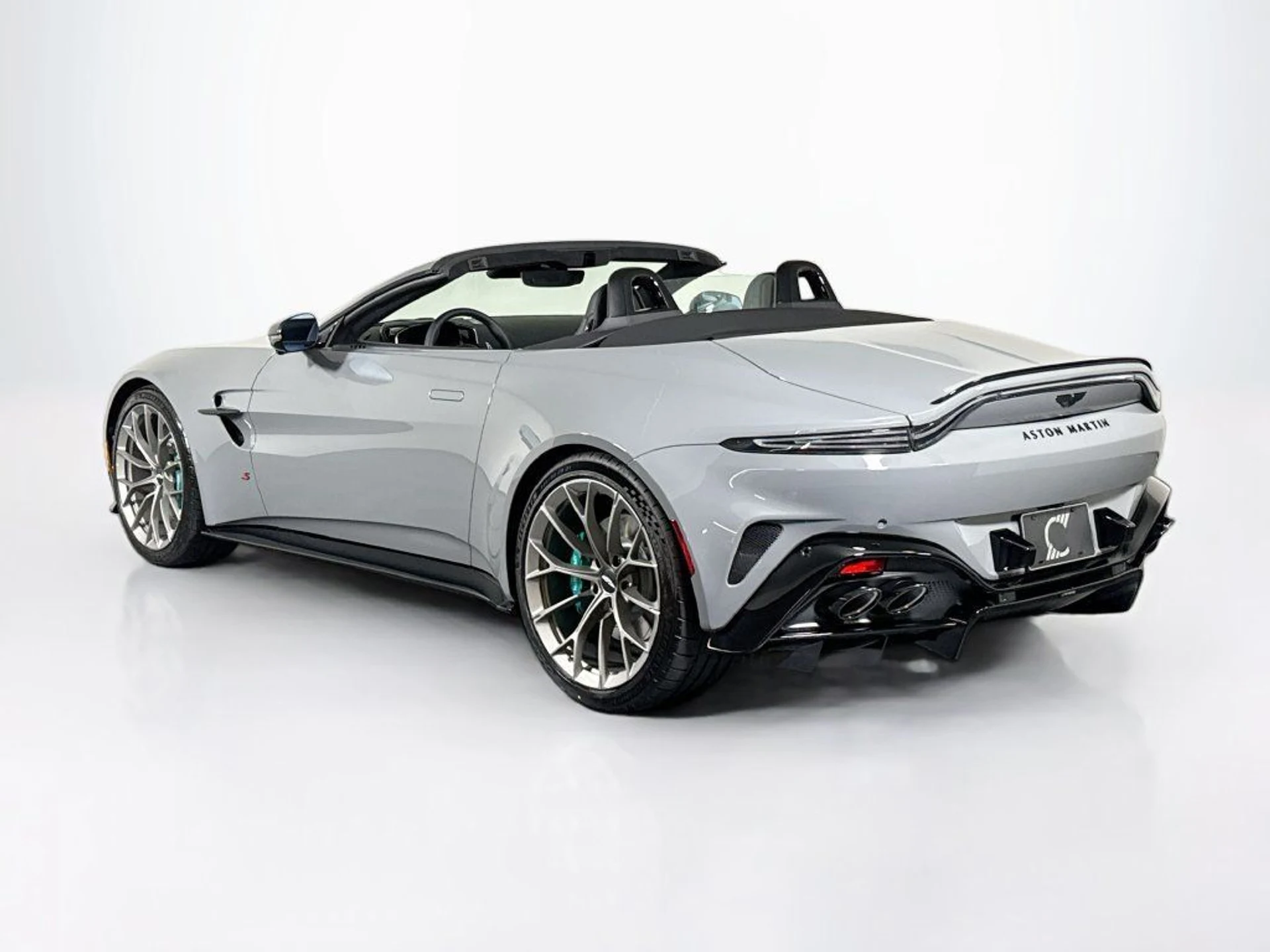 mph003_688596794_new_2026_aston_martin_vantage_sroadster_11350_23086736_3_1024_0c4b7264f9
