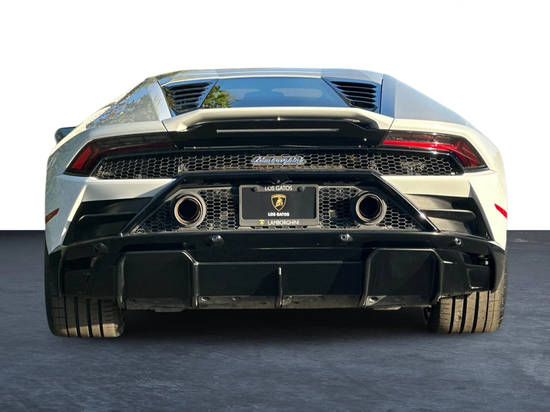 mph003_696203987_Used_2020_Lamborghini_Huracan_EVO_Selezione_CPO_1762507861_b488a95b6f