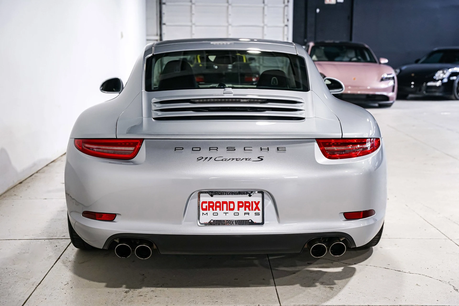 mph003_698306583_2df5867a88db68512fcd6db6b4812fedx_586f0004ce