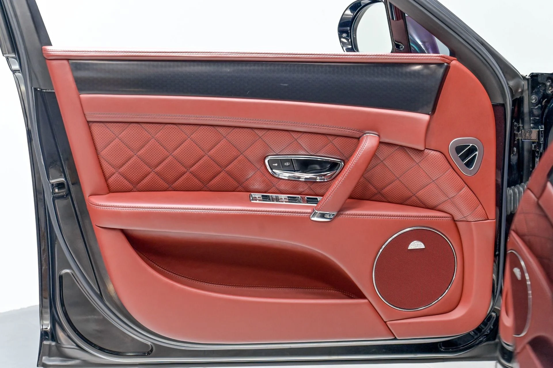 mph003_706941526_Used_2017_Bentley_Flying_Spur_W12_S_1782583003_e47ff5a5dd