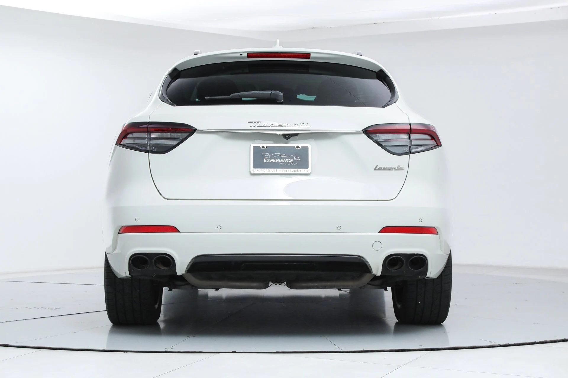 mph003_721193703_053f1a5a64306a4619d8e536dd3418c9_fe12199b57