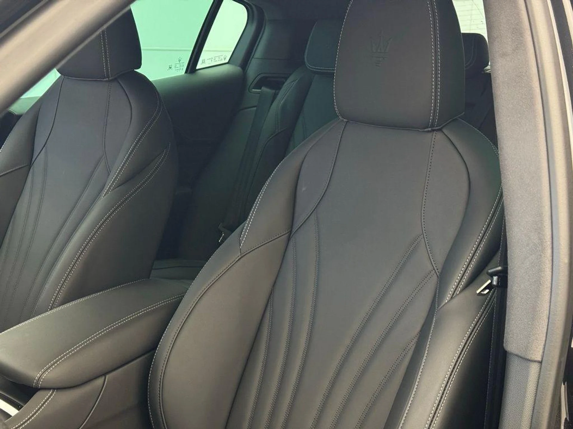 mph003_722289050_iq_N_Yrgby_PXMN_Sf_Ry_Uzhie_FLW_v8_bc0fc39d08