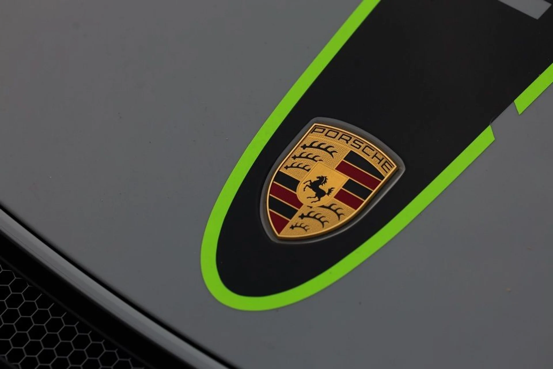 mph003_72470054_3k3g0ijdpais6a2637n4b783ekpe_7c02763092