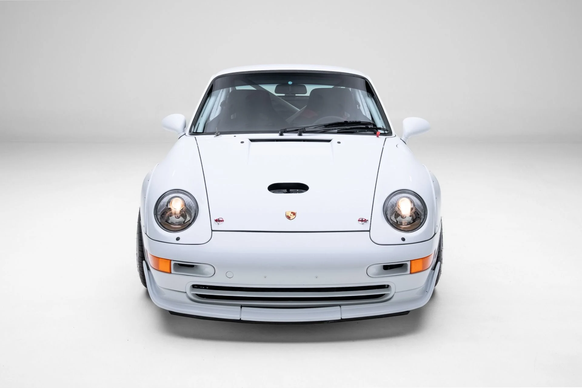 mph003_754777132_Used_1997_Porsche_911_993_Cup_38_RSR_1773179091_00271d7775