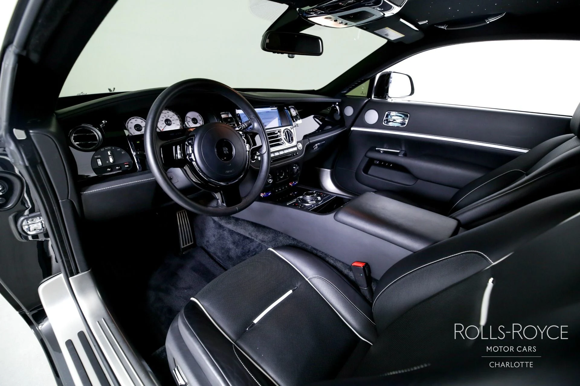 mph003_759916193_Used_2020_Rolls_Royce_Wraith_1742827332_3dd09bfe46