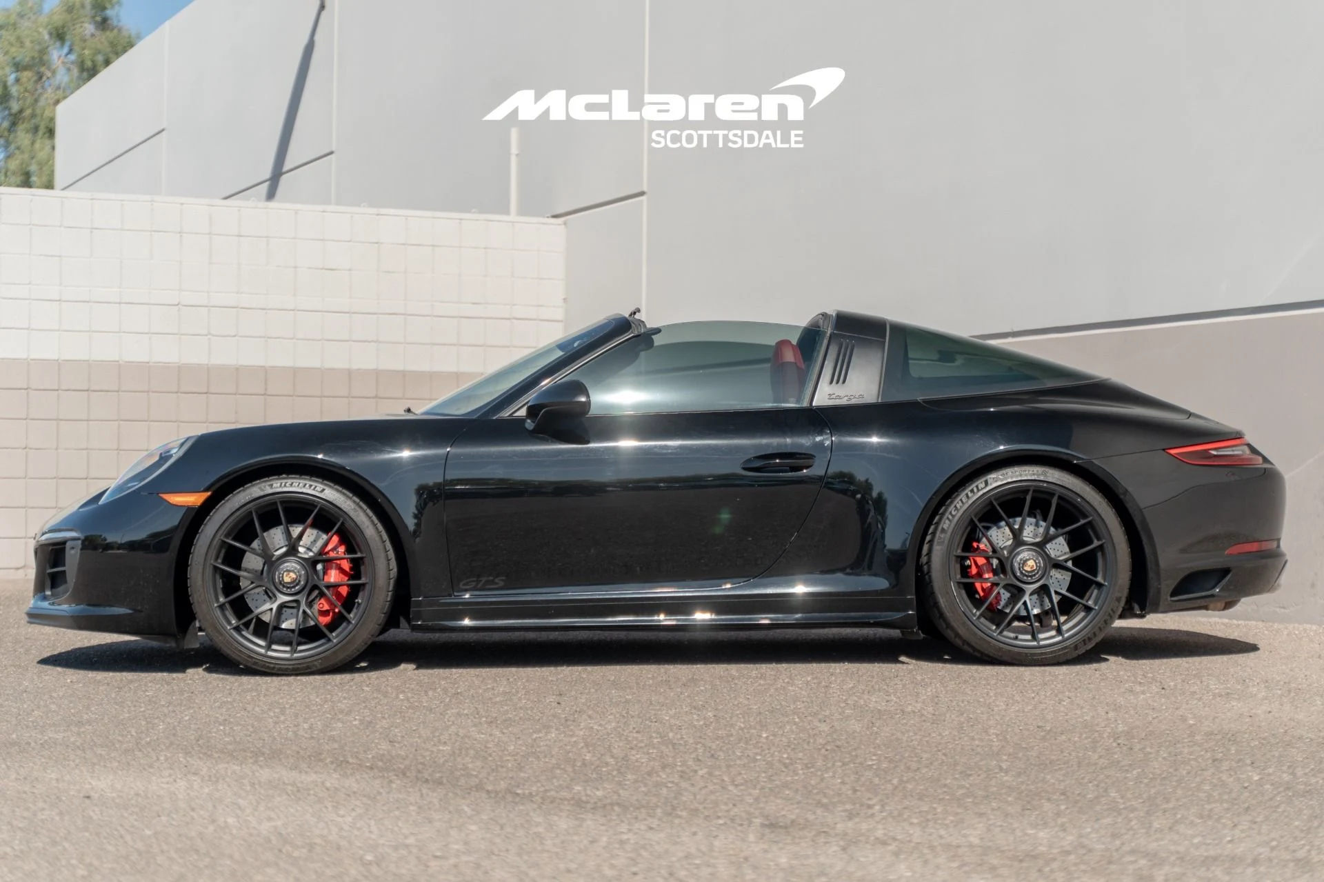 mph003_779362573_Used_2019_PORSCHE_911_Targa_4_GTS_1776109938_37dd937422