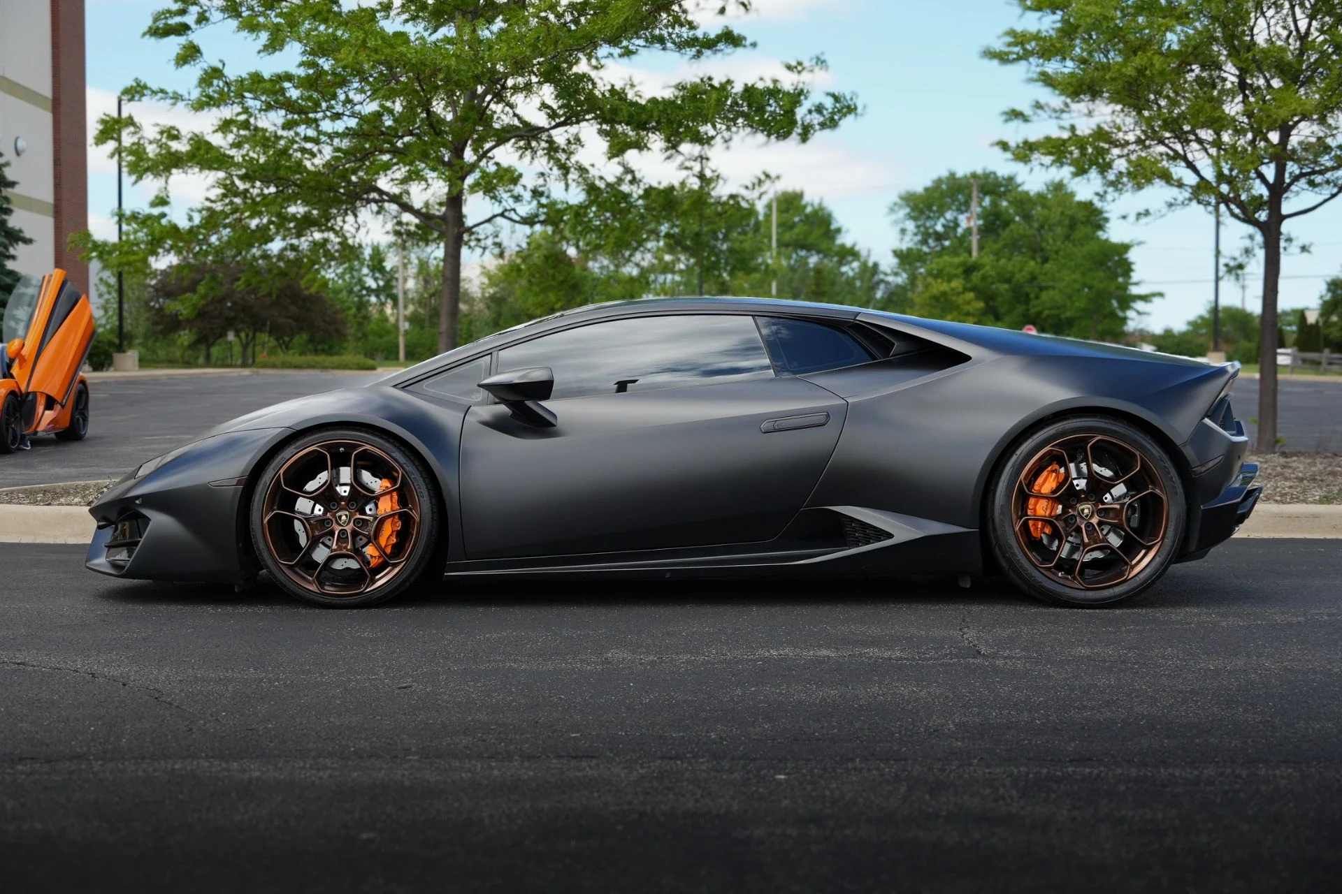 mph003_781215829_Used_2019_Lamborghini_Huracan_LP_580_2_1779311317_0ee41f60a4