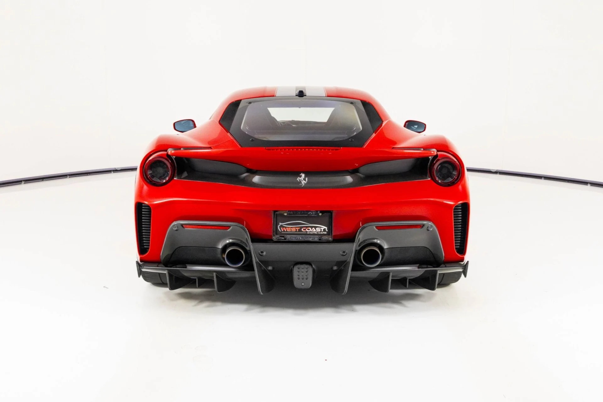 mph003_802318364_Used_2019_Ferrari_488_Pista_1761352057_8a0292a3b0
