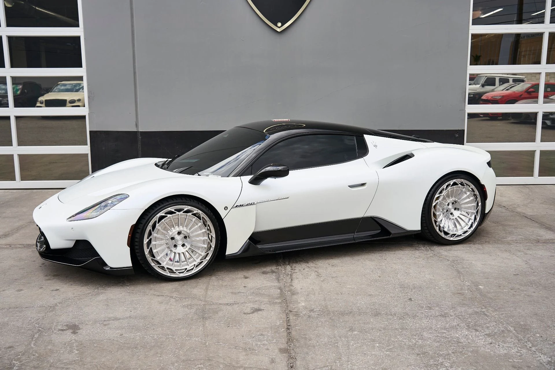 mph003_818445342_Used_2023_Maserati_MC_20_Base_1721243405_f24a6463e4