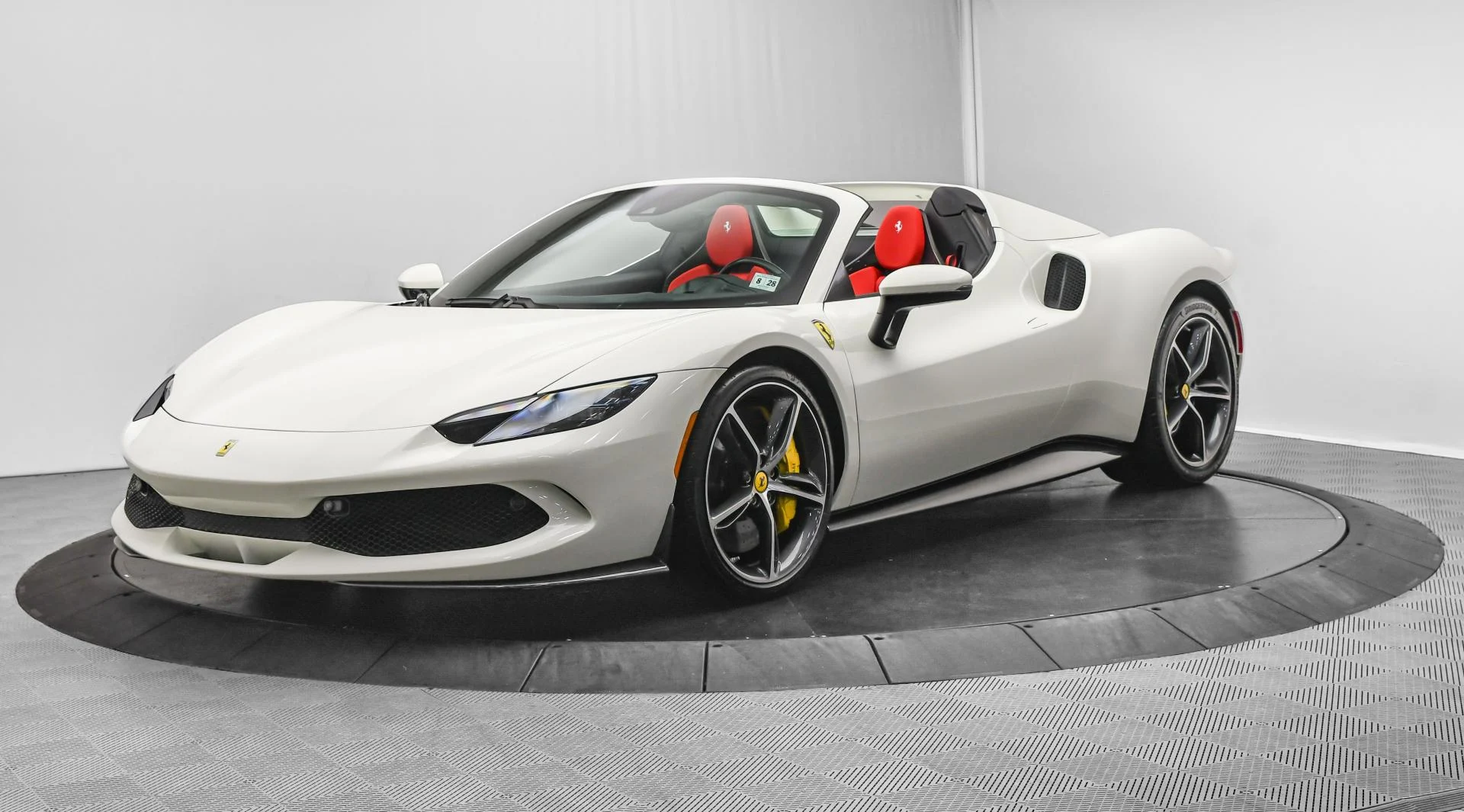 mph003_837470082_Used_2023_Ferrari_296_GTS_1753430552_228e7a4bb8