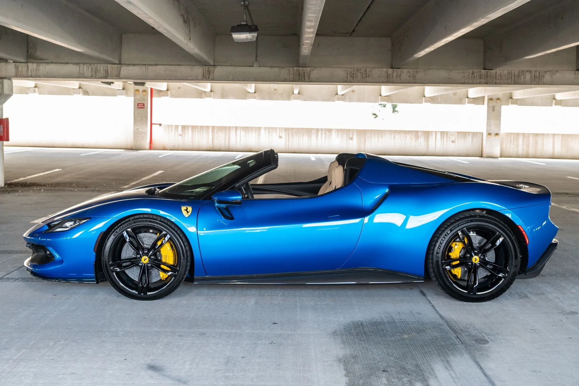 mph003_872007388_Used_2024_Ferrari_296_GTS_1761687517_e2674bb6f4