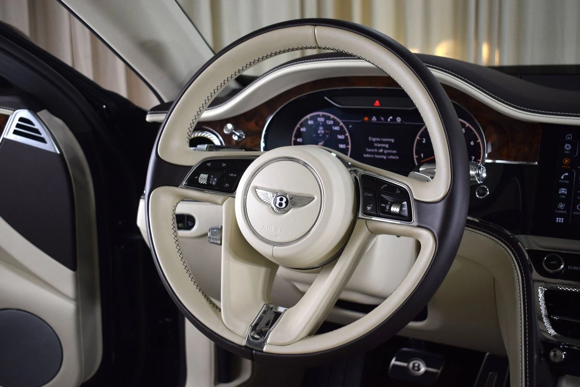 mph003_872090550_1359eefbba6a59b895baaa1b749b01e3x_ea592a001b