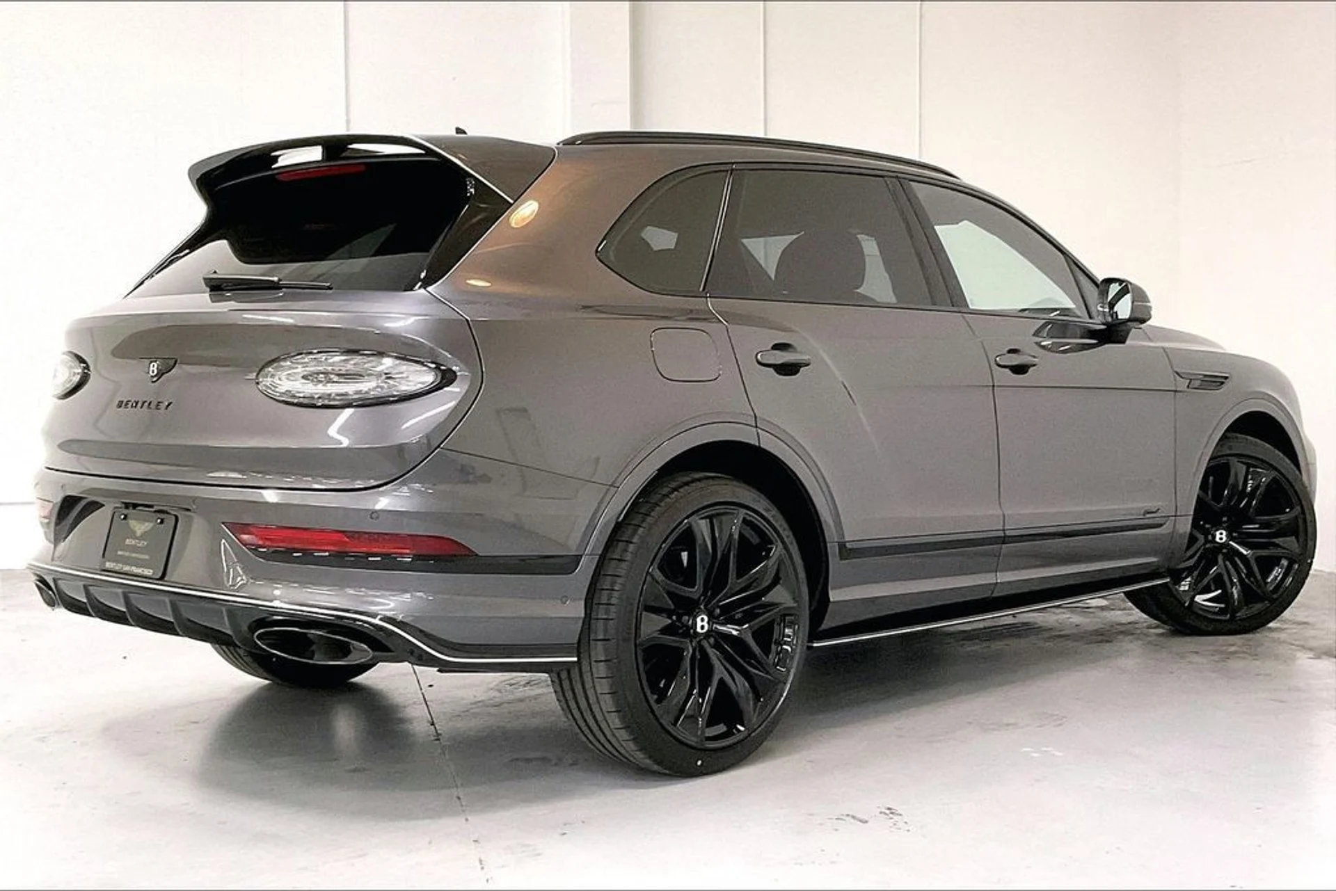 mph003_903585018_607664d45b267473f23aae25b13ead44x_767d997be1