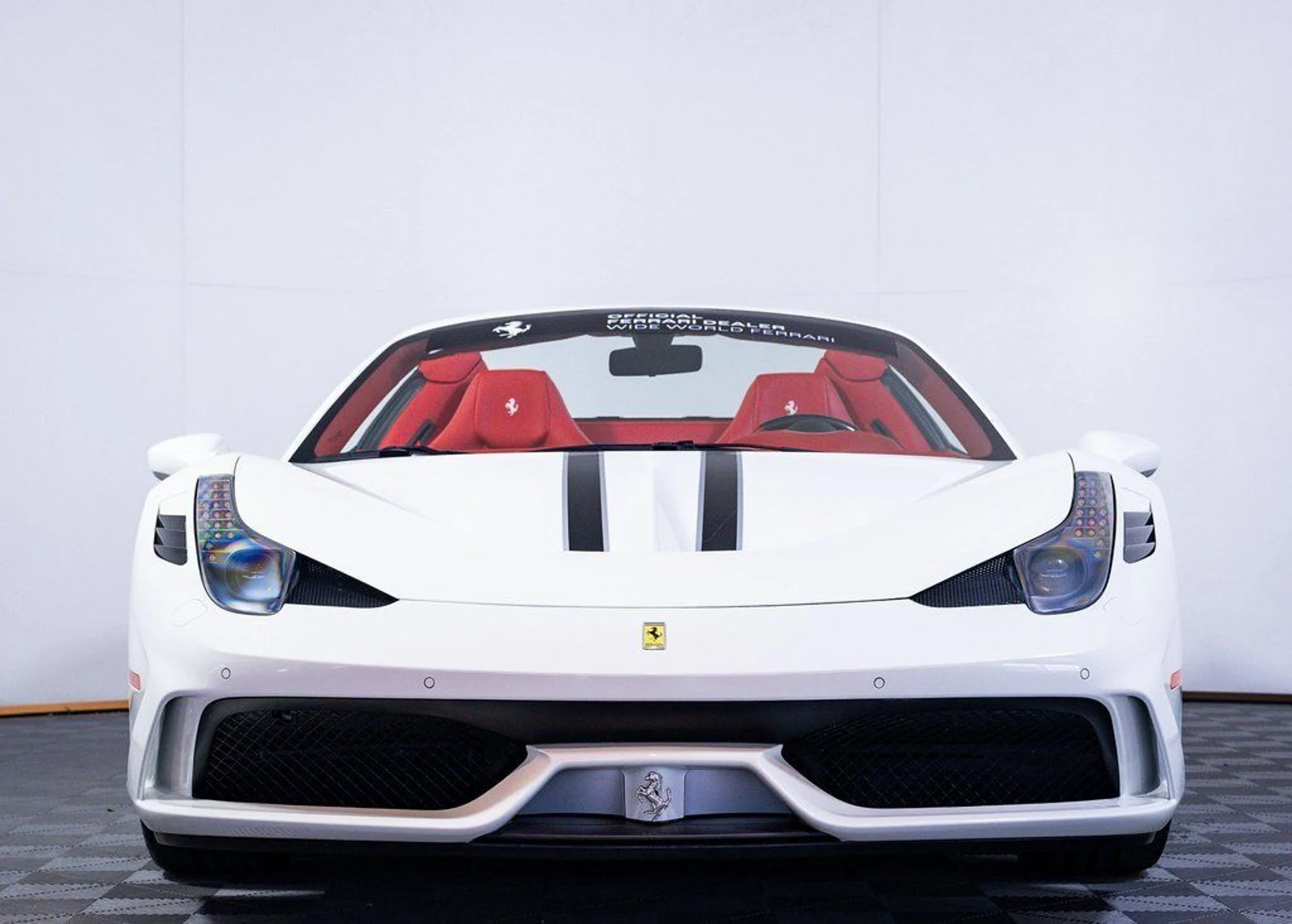 mph003_90653911_88cad2cbd01672674e900b987f2e4c05_f3bdd54cb0