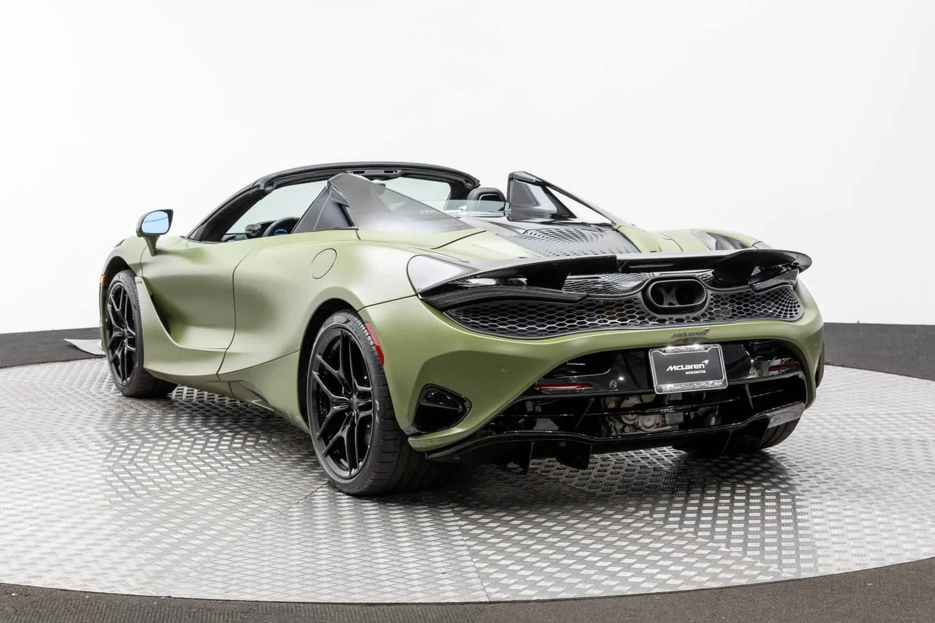 mph003_908302728_4_b04eee1984