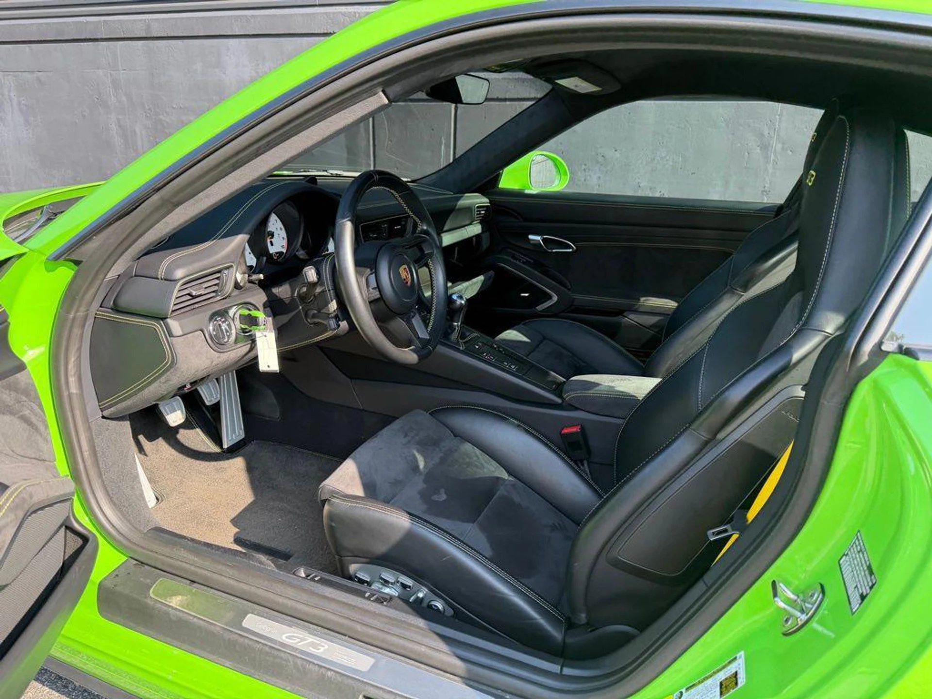 mph003_909350817_2r_QR_Cb_N3_Y2q_N_Uj467ie1_S_Vhc_Ivc_c0204b8ea7