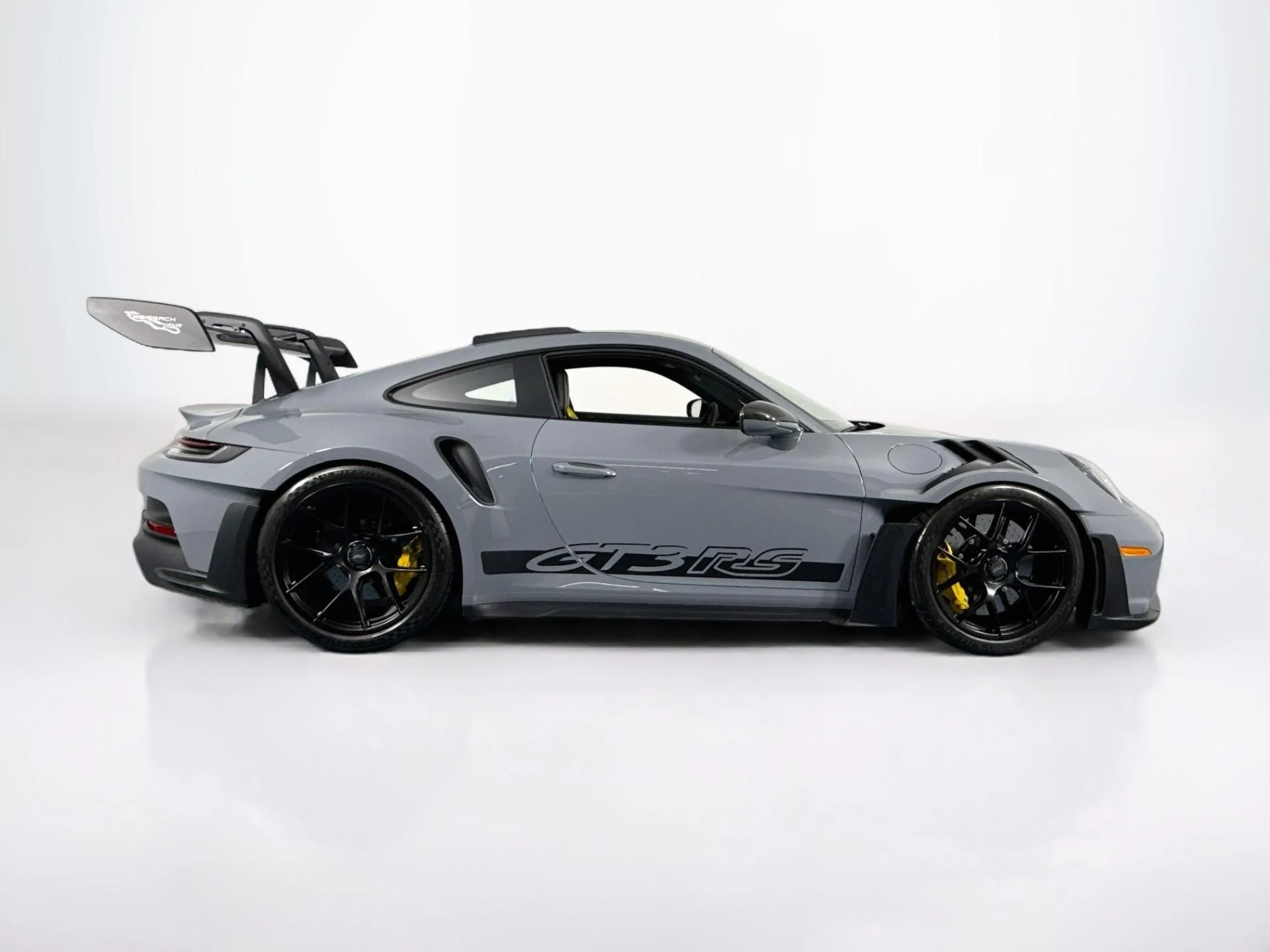 mph003_911813654_Used_2024_Porsche_911_GT_3_RS_1788561355_a74746c4d5