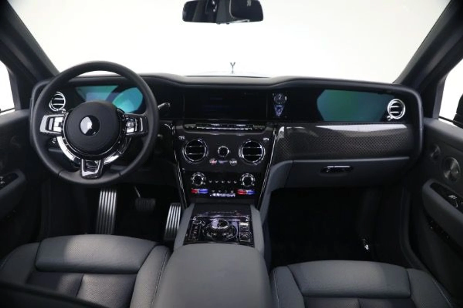 mph003_918341808_Used_2025_Rolls_Royce_Black_Badge_Cullinan_4a0d3fdaad